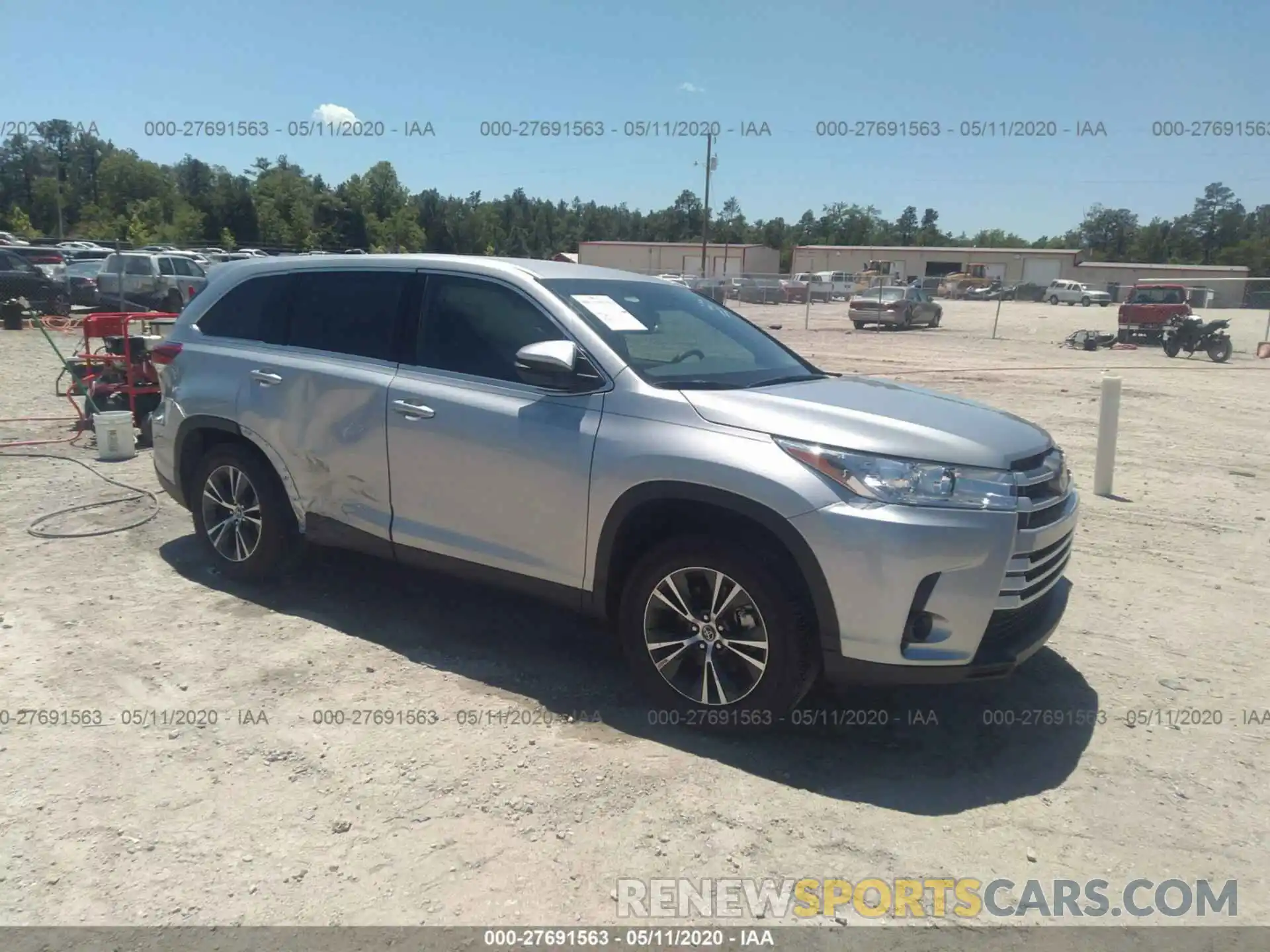 1 Photograph of a damaged car 5TDZARFH6KS058085 TOYOTA HIGHLANDER 2019