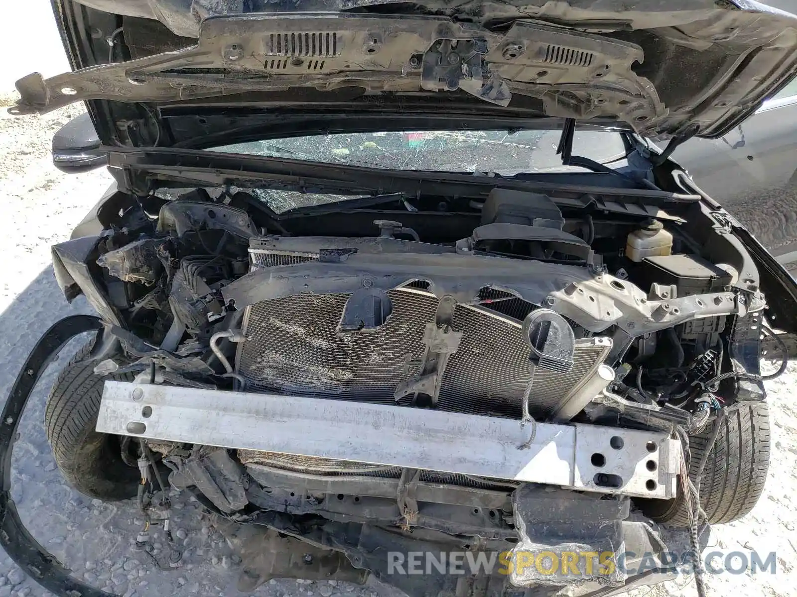 7 Photograph of a damaged car 5TDZARFH7KS044096 TOYOTA HIGHLANDER 2019