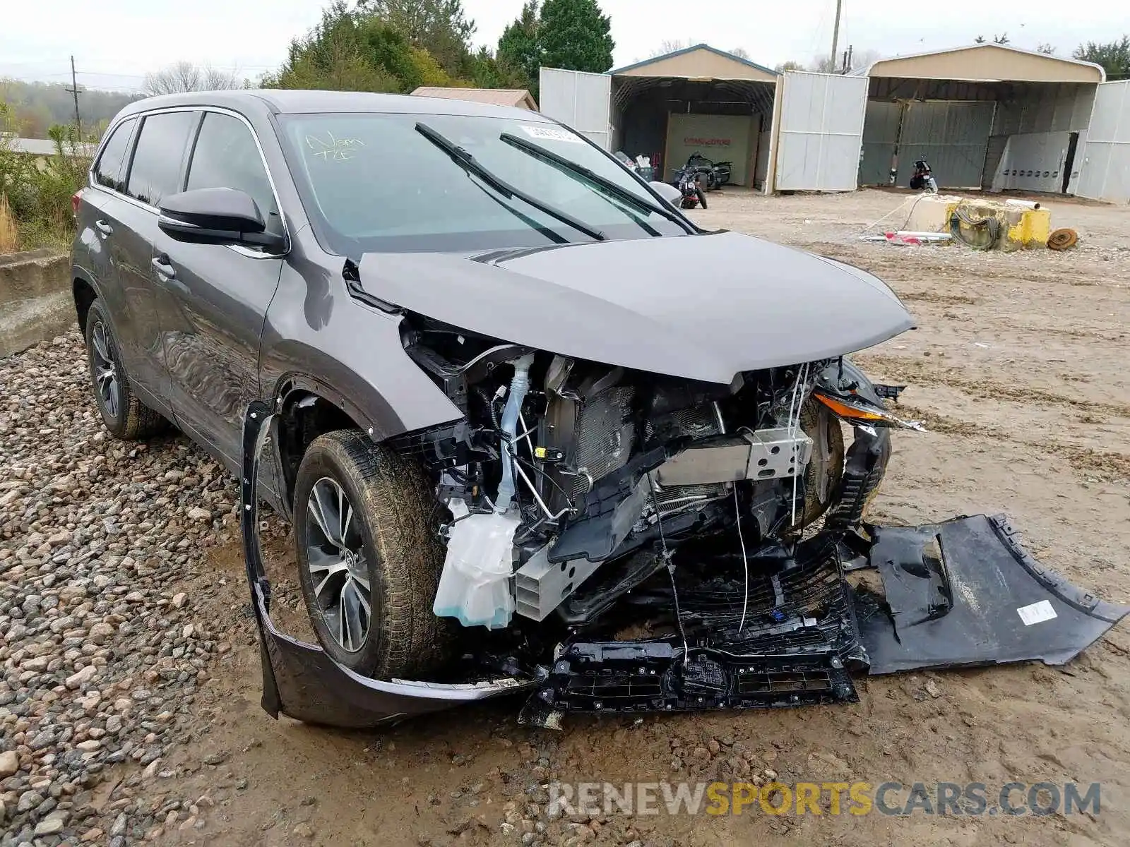 1 Photograph of a damaged car 5TDZARFH7KS049833 TOYOTA HIGHLANDER 2019