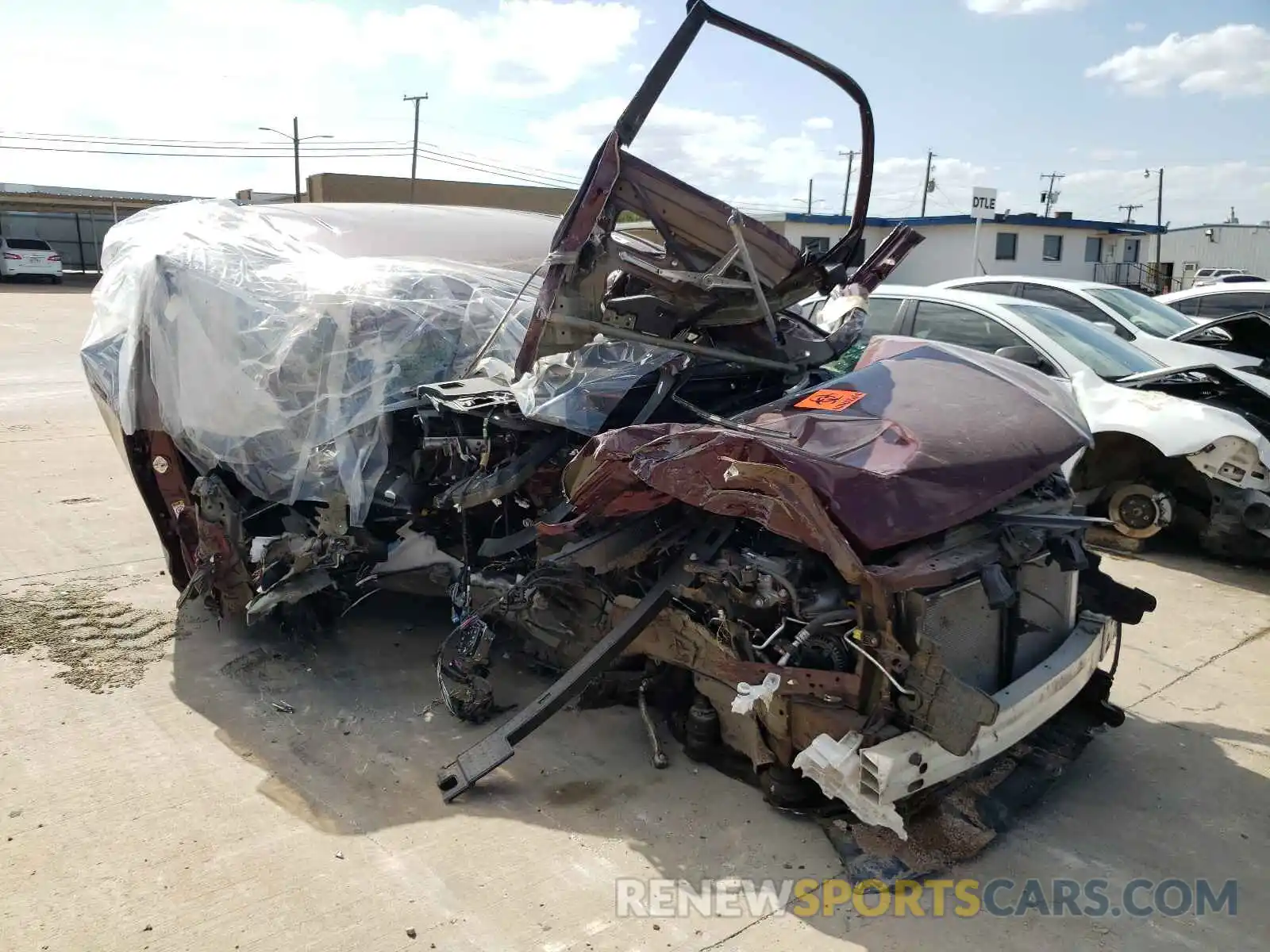 1 Photograph of a damaged car 5TDZARFH7KS060055 TOYOTA HIGHLANDER 2019