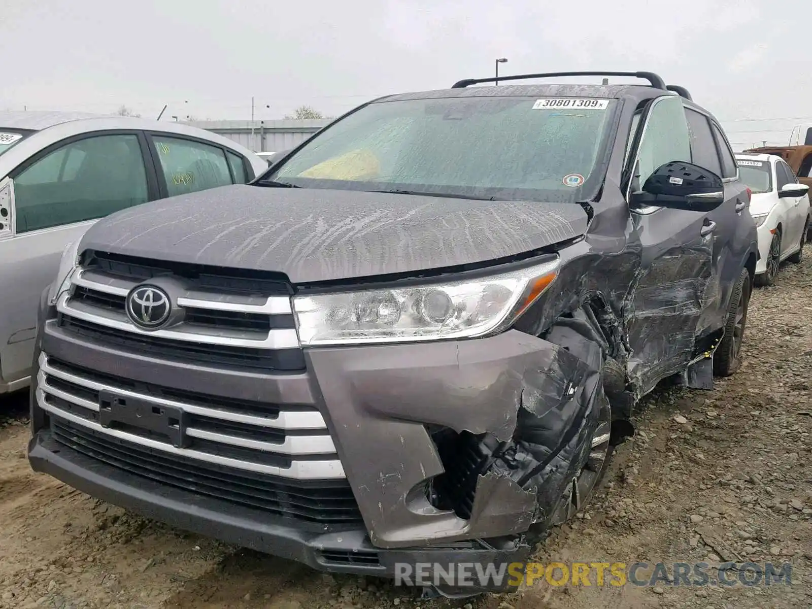 2 Photograph of a damaged car 5TDZARFH8KS045208 TOYOTA HIGHLANDER 2019