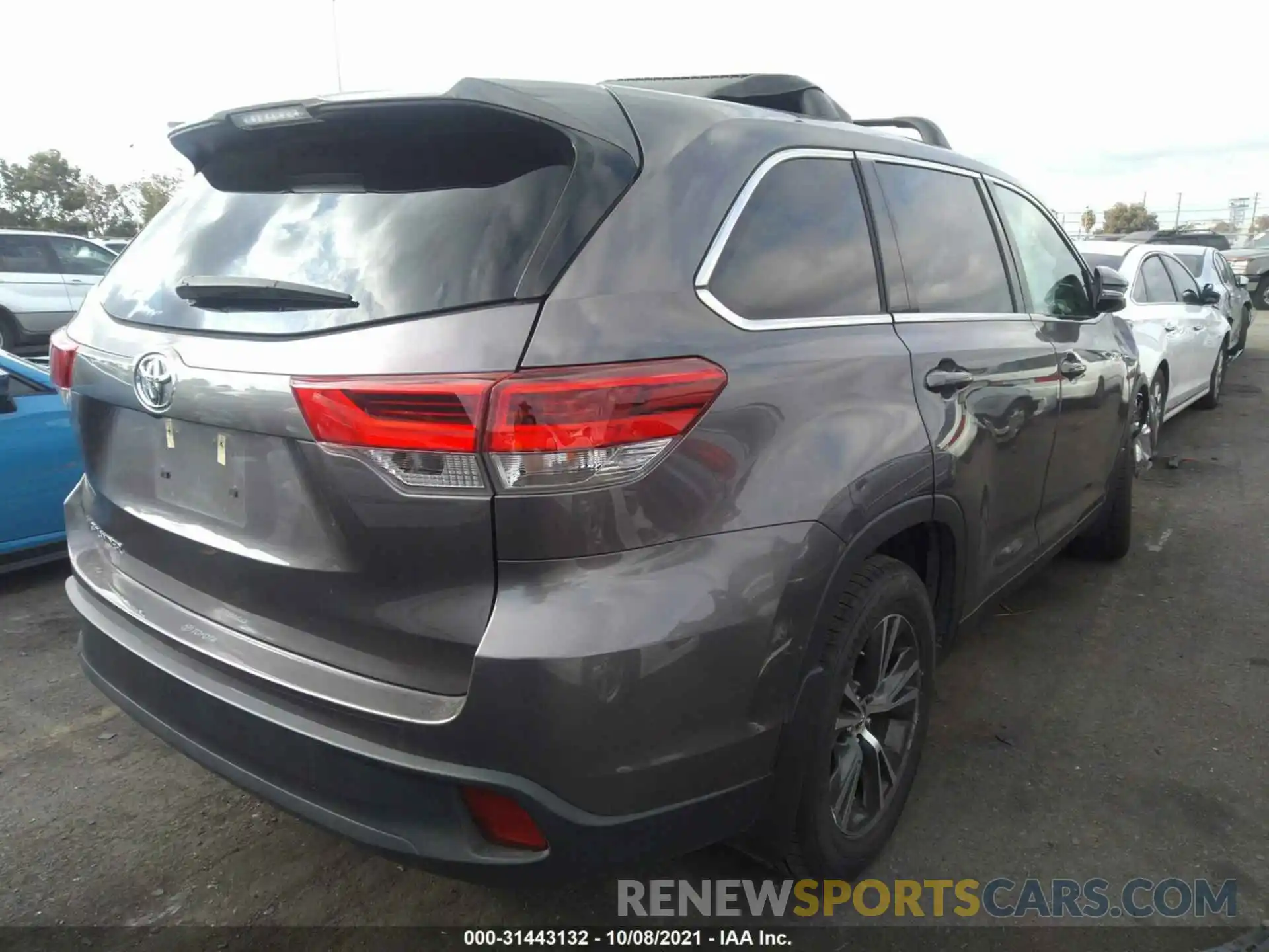 4 Фотография поврежденного автомобиля 5TDZARFH8KS045726 TOYOTA HIGHLANDER 2019