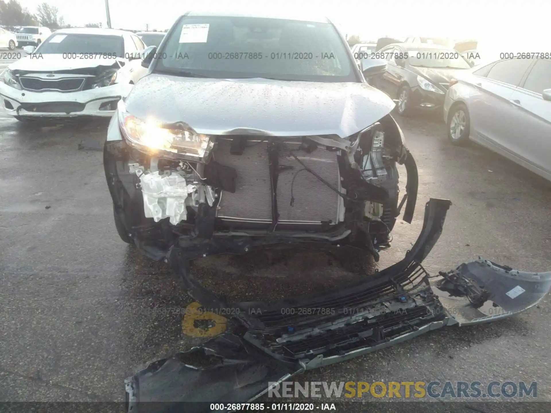 6 Photograph of a damaged car 5TDZARFH8KS047539 TOYOTA HIGHLANDER 2019