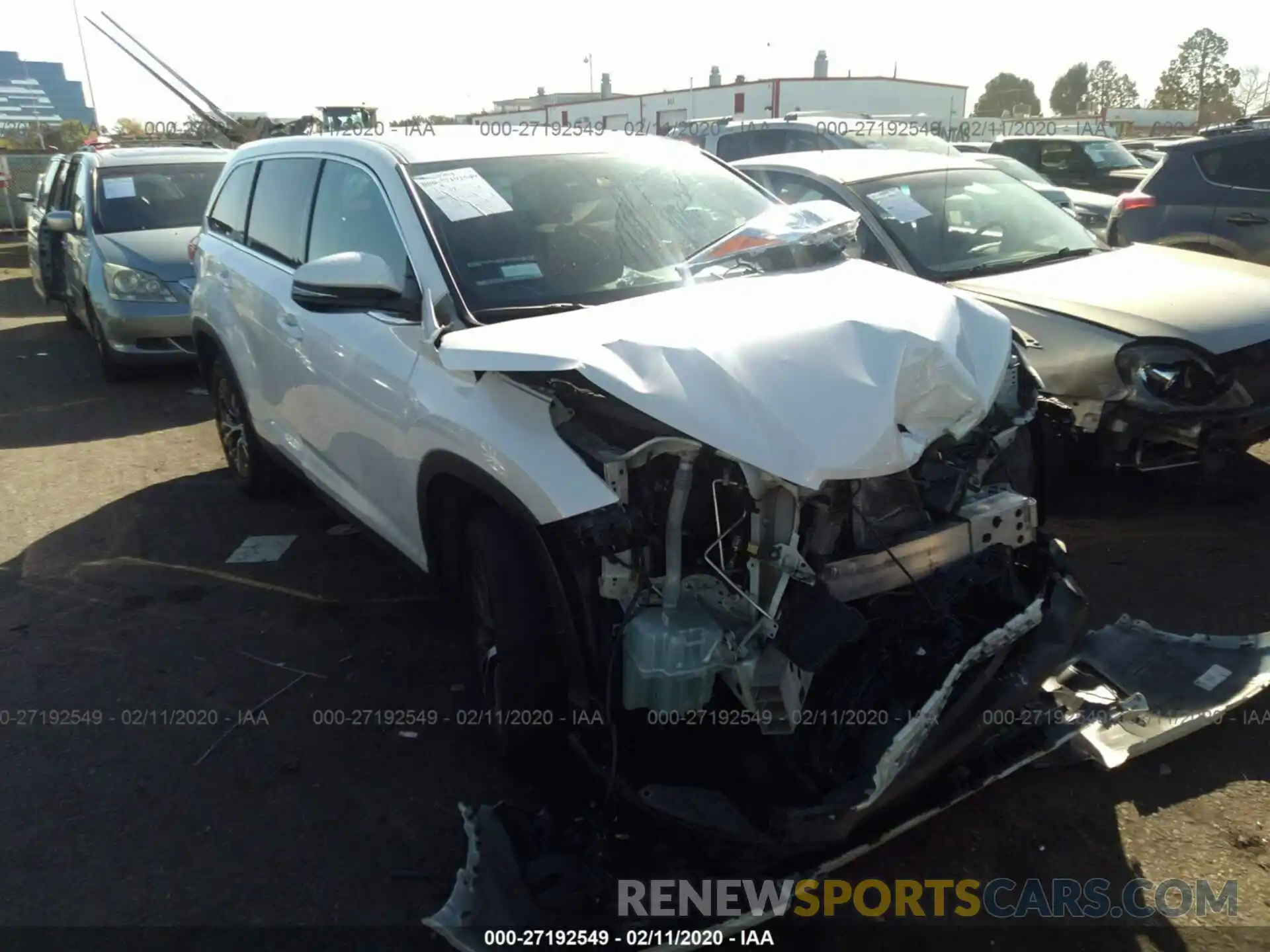 1 Photograph of a damaged car 5TDZARFH8KS047590 TOYOTA HIGHLANDER 2019