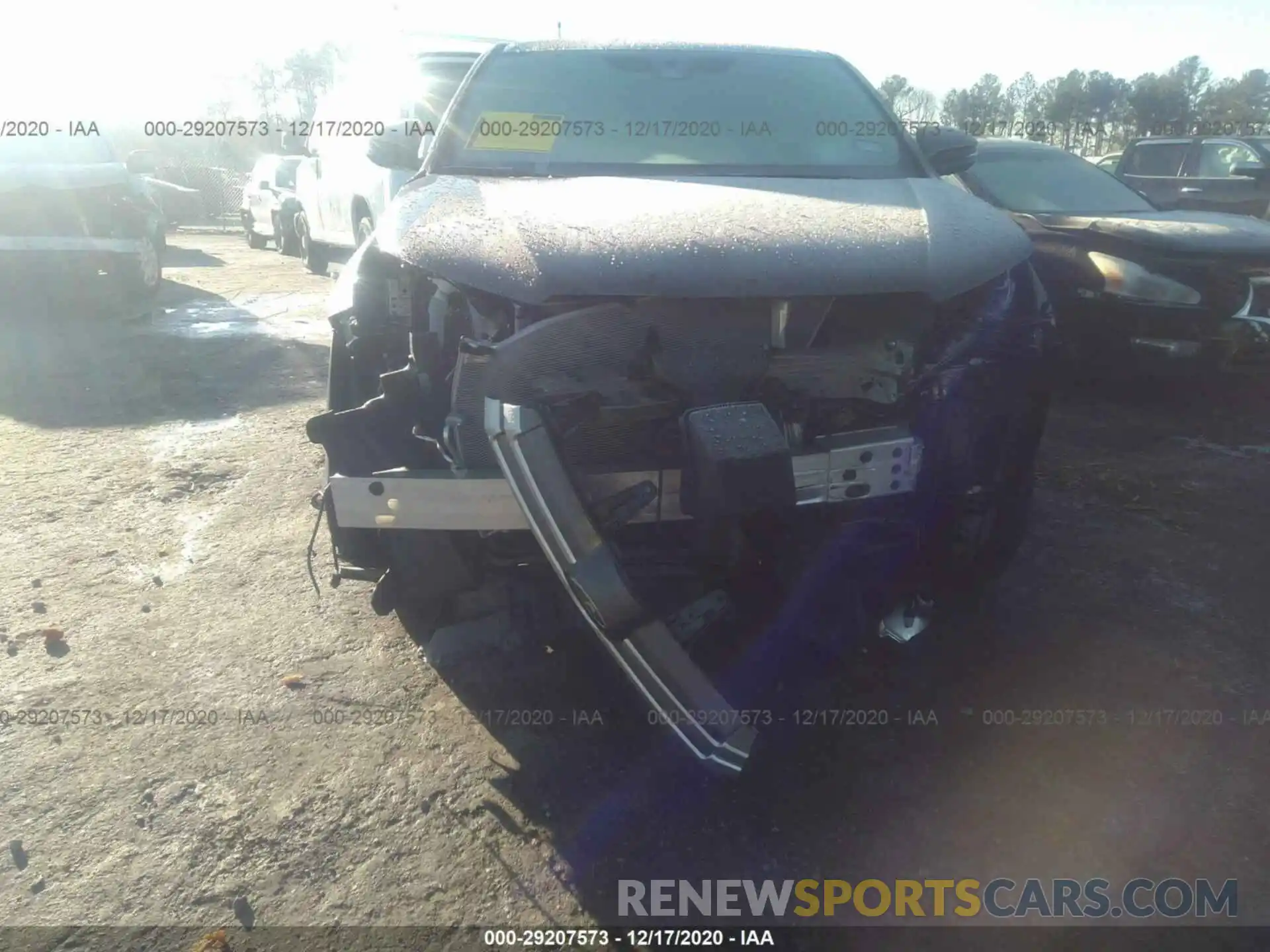 6 Photograph of a damaged car 5TDZARFH8KS053034 TOYOTA HIGHLANDER 2019