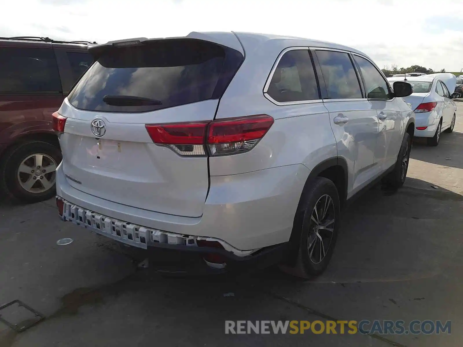 4 Фотография поврежденного автомобиля 5TDZARFH8KS058427 TOYOTA HIGHLANDER 2019