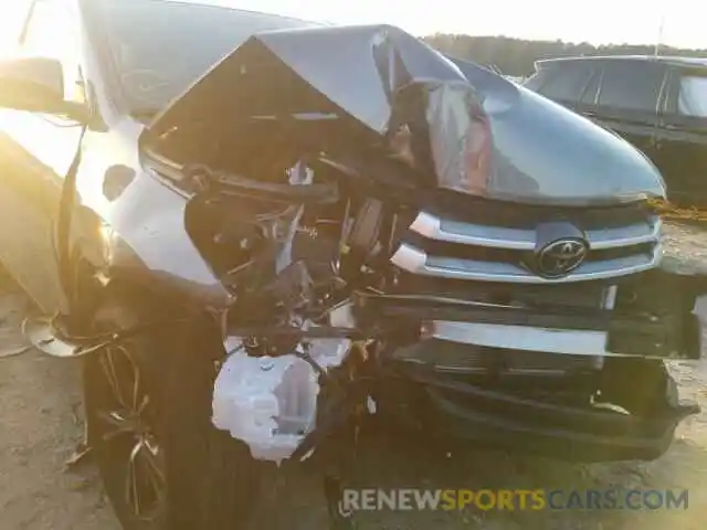 9 Photograph of a damaged car 5TDZARFH8KS060162 TOYOTA HIGHLANDER 2019