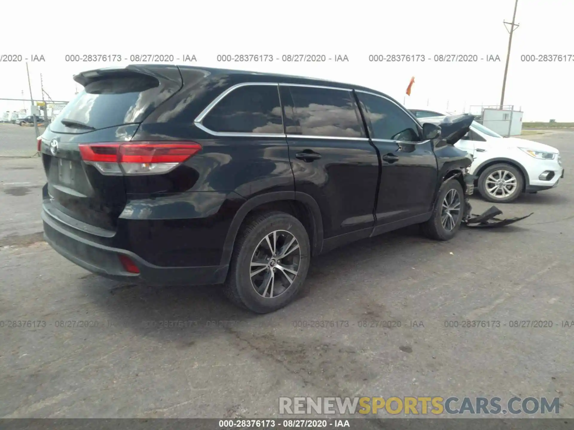 4 Фотография поврежденного автомобиля 5TDZARFH9KS043466 TOYOTA HIGHLANDER 2019