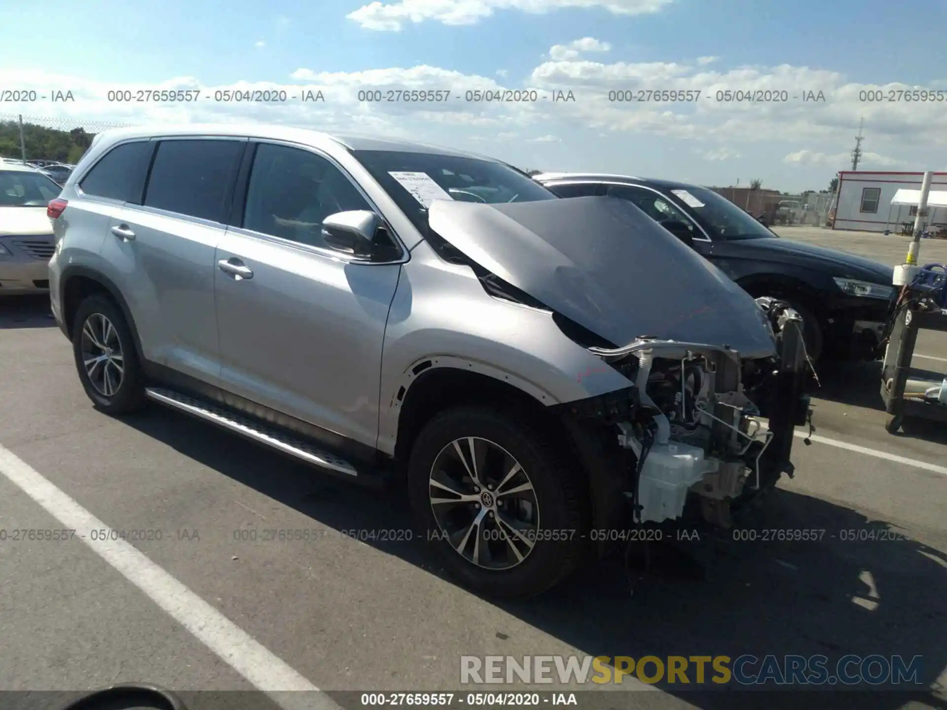 1 Photograph of a damaged car 5TDZARFH9KS055357 TOYOTA HIGHLANDER 2019