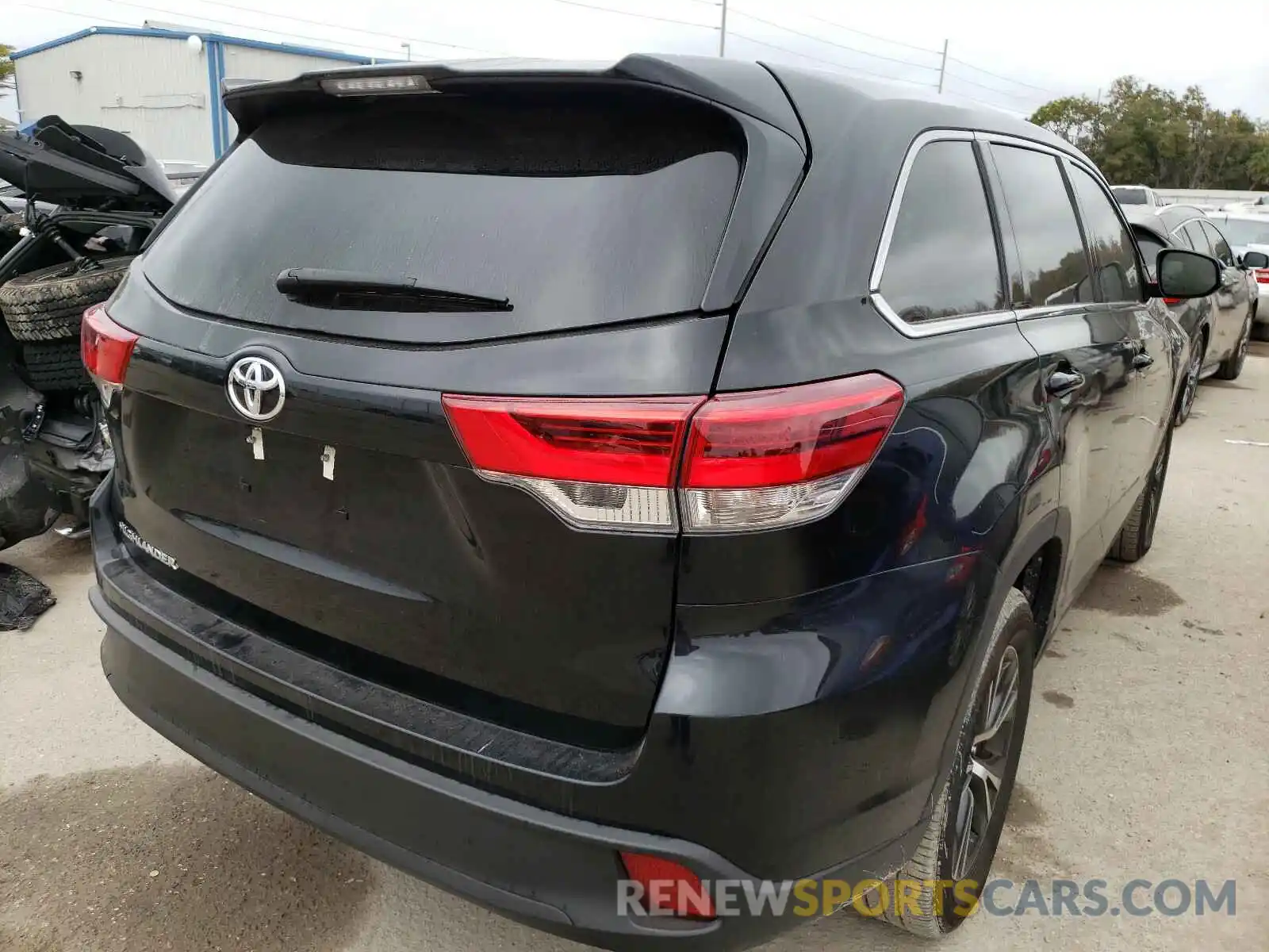 4 Фотография поврежденного автомобиля 5TDZARFH9KS059005 TOYOTA HIGHLANDER 2019