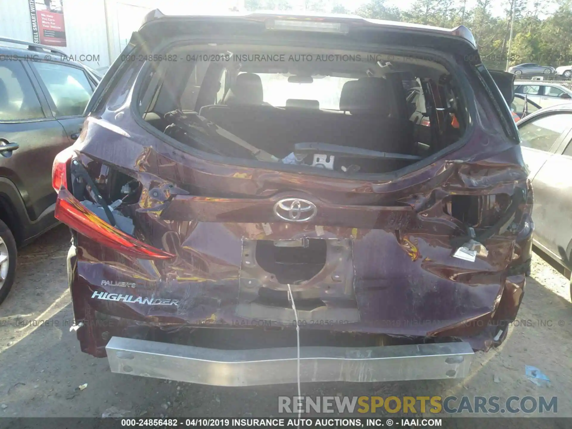 6 Photograph of a damaged car 5TDZARFHXKS042276 TOYOTA HIGHLANDER 2019