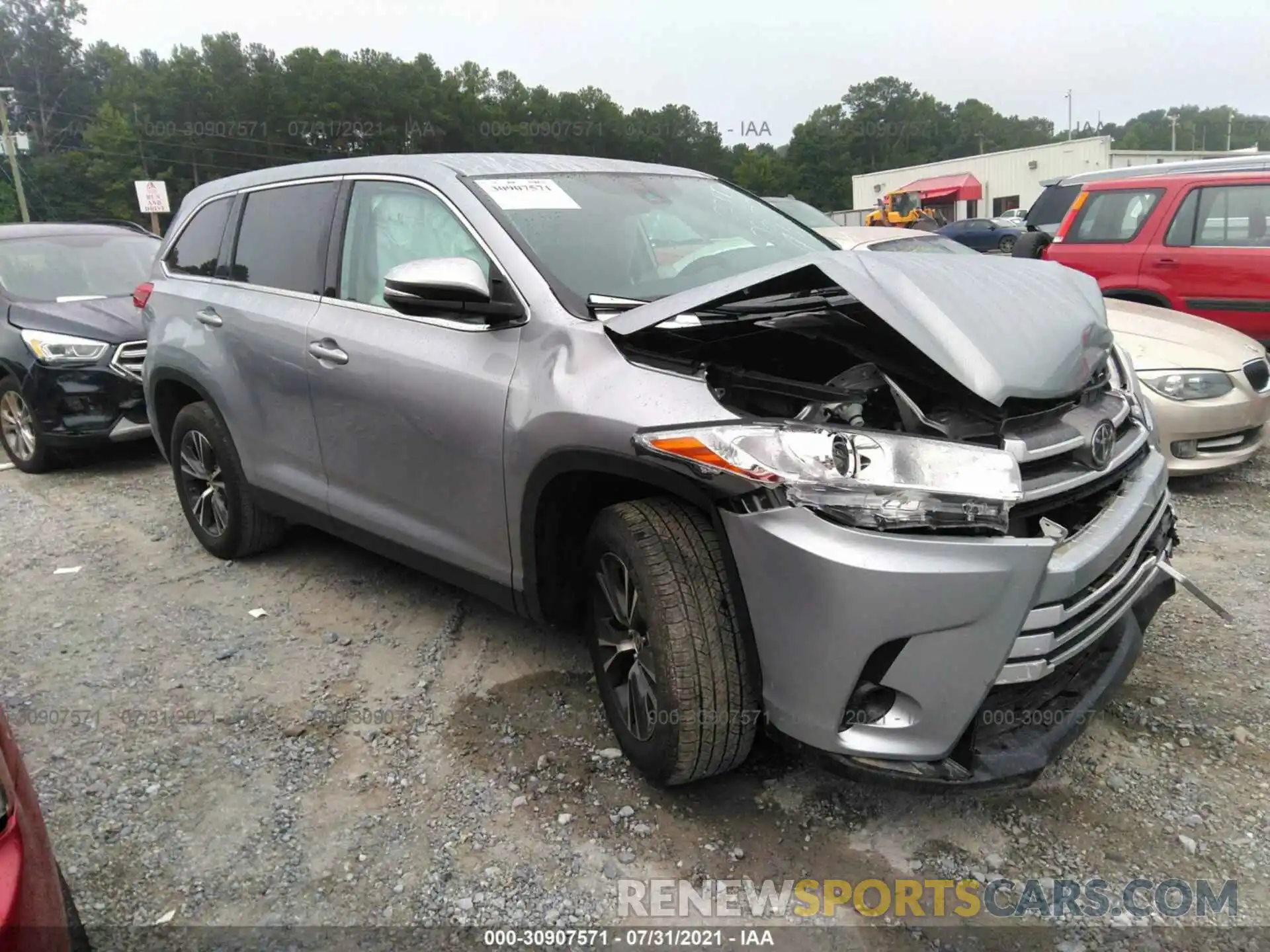 1 Photograph of a damaged car 5TDZARFHXKS060602 TOYOTA HIGHLANDER 2019