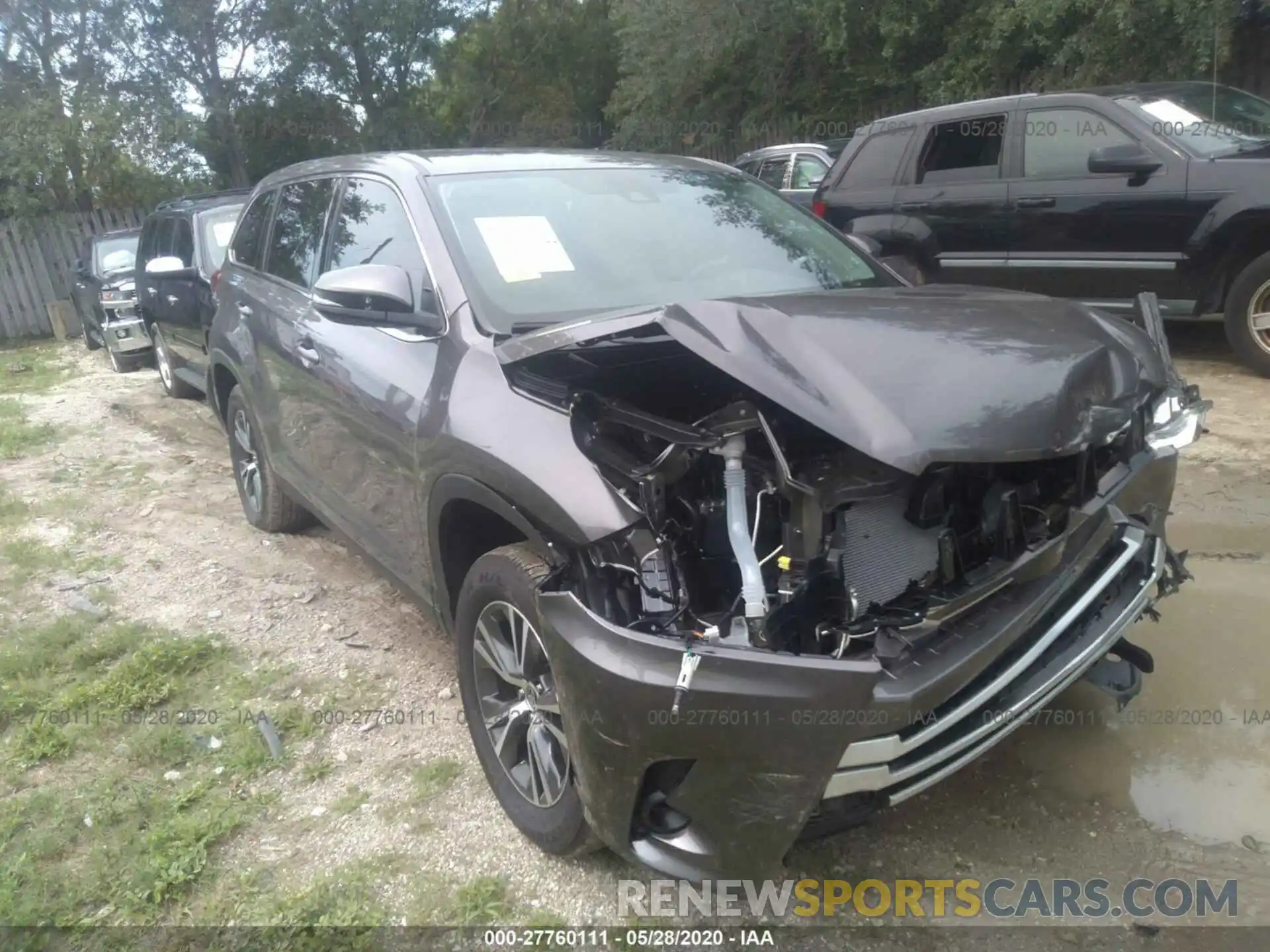 1 Photograph of a damaged car 5TDZARFHXKS060972 TOYOTA HIGHLANDER 2019