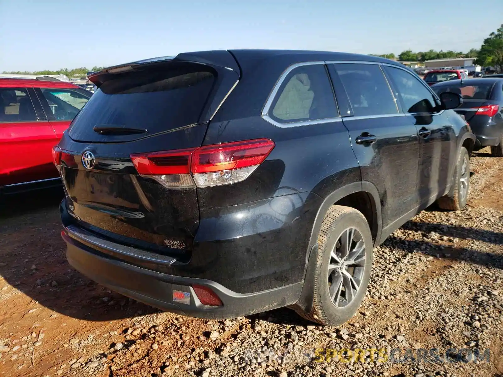 4 Фотография поврежденного автомобиля 5TDZARFHXKS061376 TOYOTA HIGHLANDER 2019