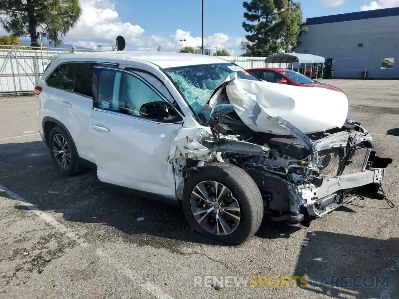 4 Photograph of a damaged car 5TDZZRFH0KS292005 TOYOTA HIGHLANDER 2019