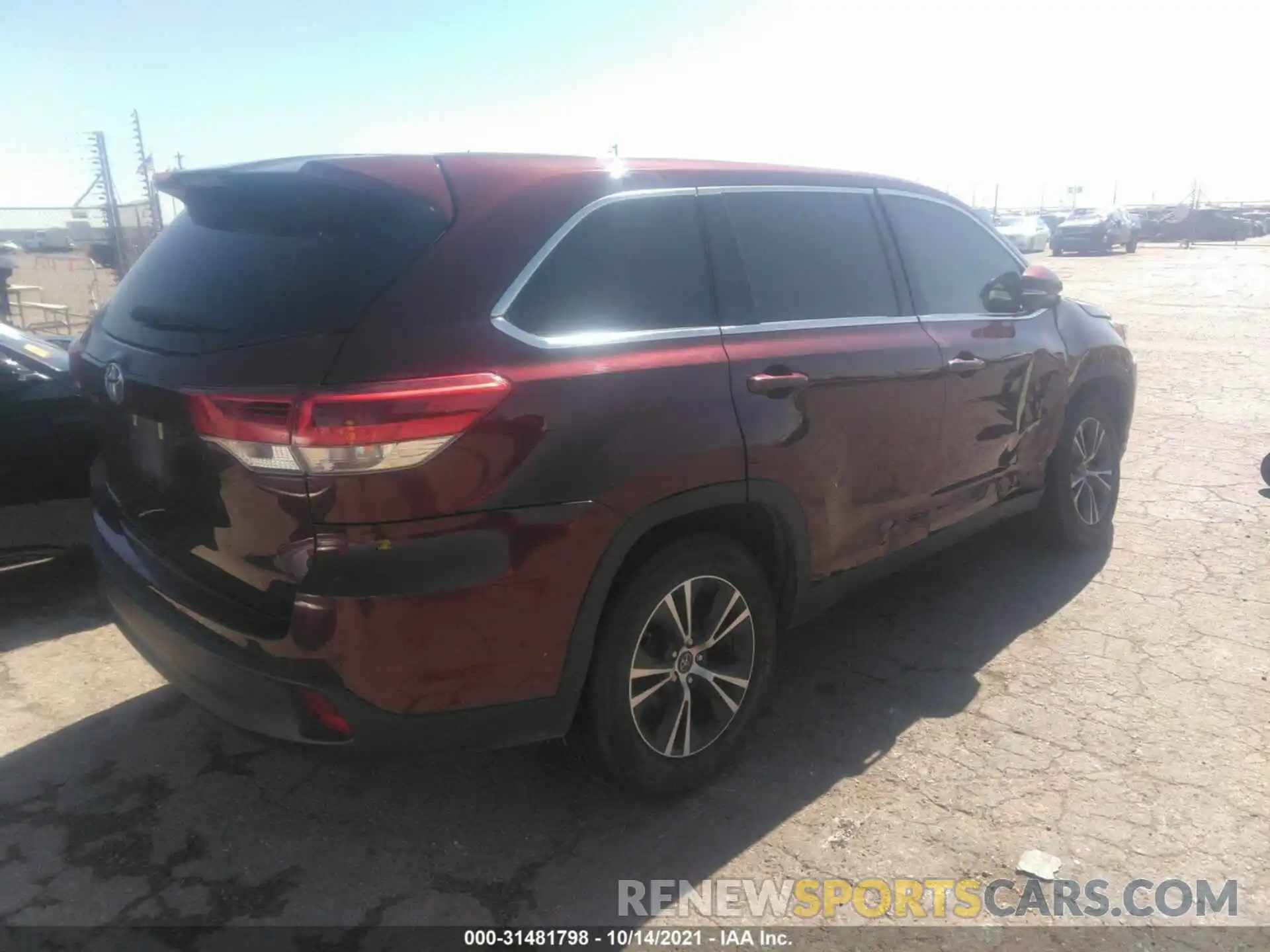 4 Фотография поврежденного автомобиля 5TDZZRFH0KS292781 TOYOTA HIGHLANDER 2019