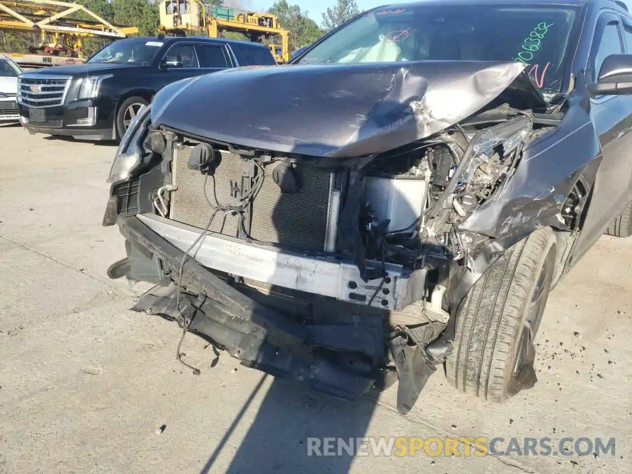 9 Photograph of a damaged car 5TDZZRFH0KS296930 TOYOTA HIGHLANDER 2019