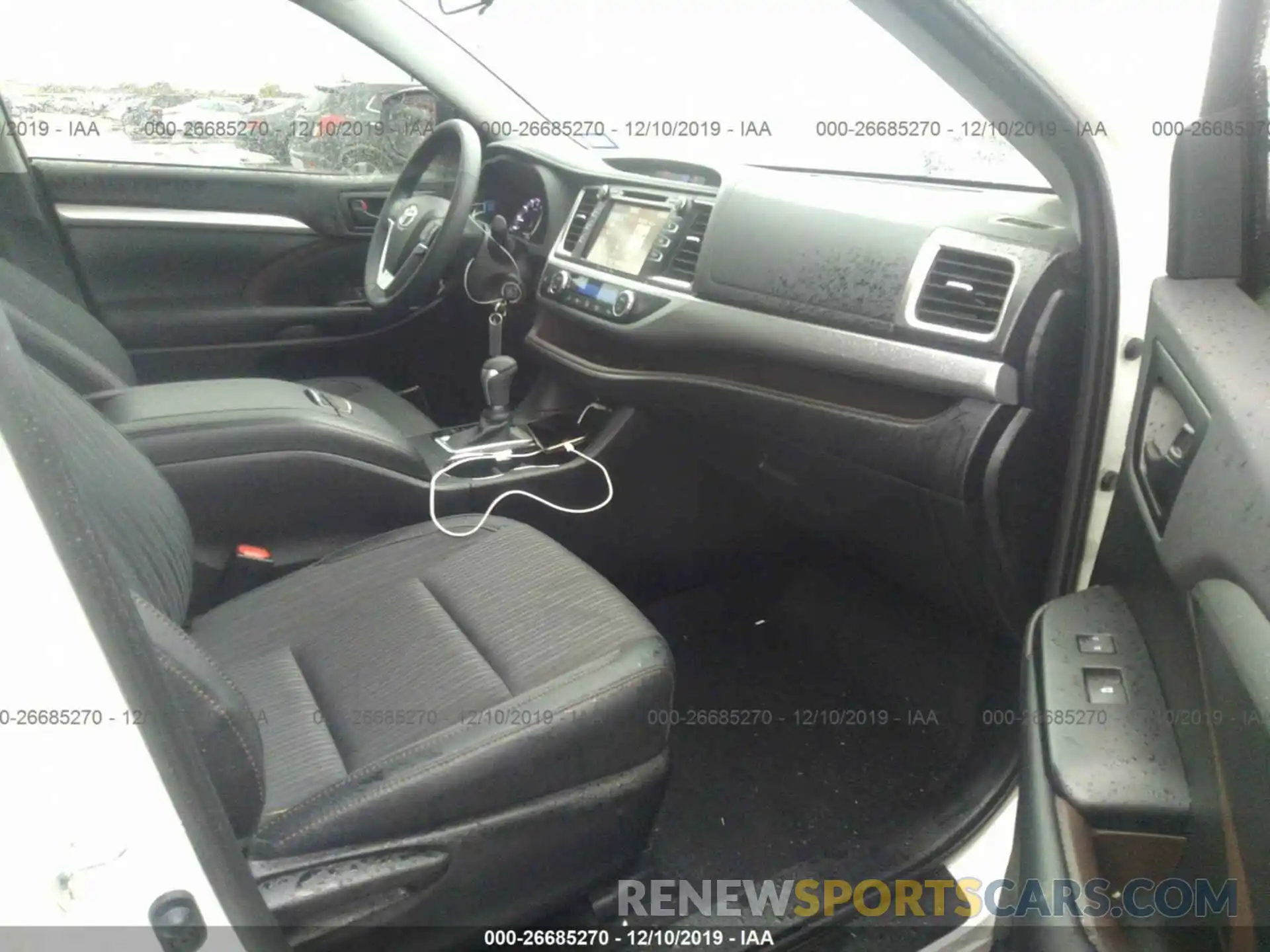 5 Фотография поврежденного автомобиля 5TDZZRFH0KS339887 TOYOTA HIGHLANDER 2019