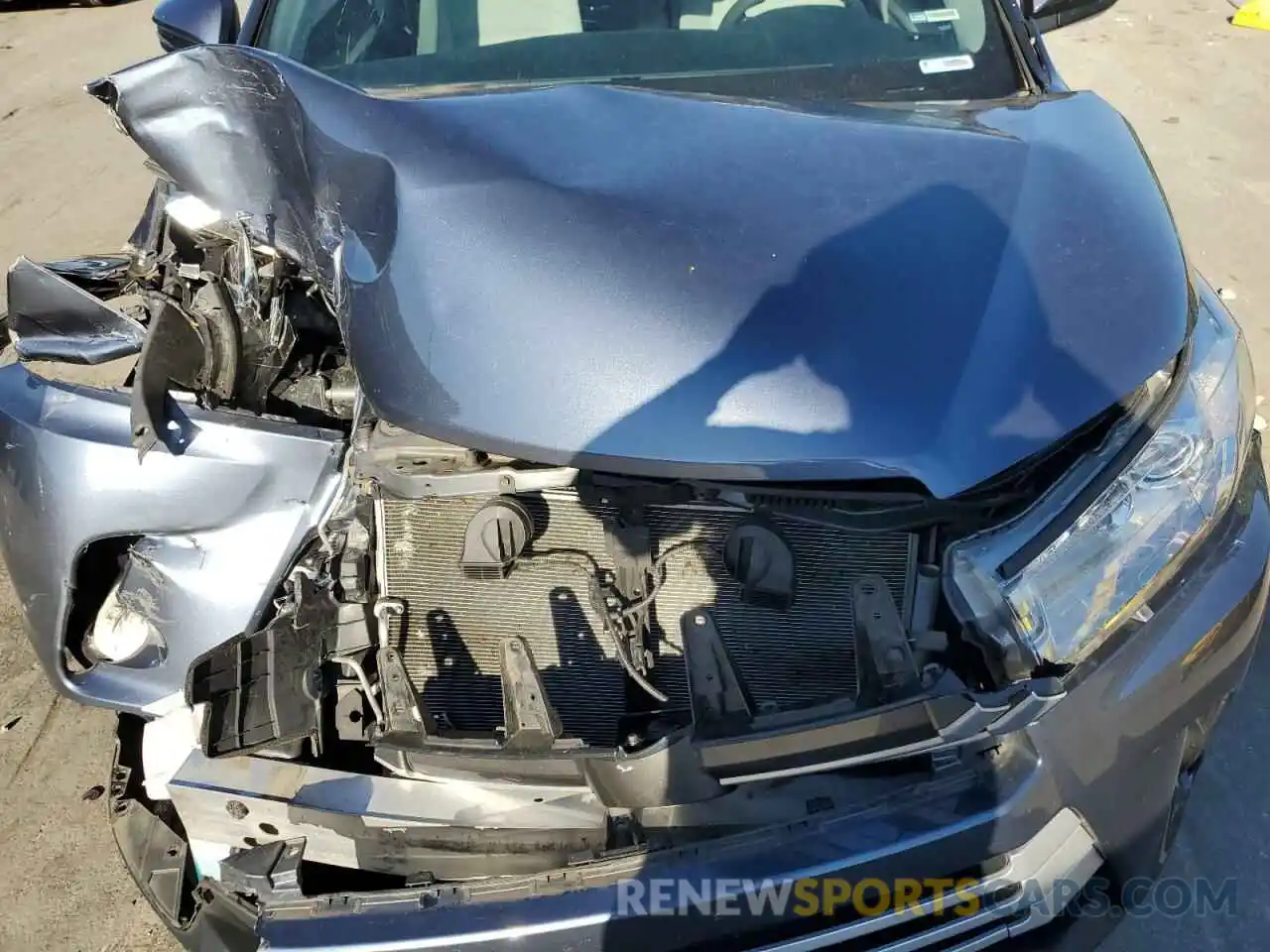 11 Photograph of a damaged car 5TDZZRFH0KS350212 TOYOTA HIGHLANDER 2019