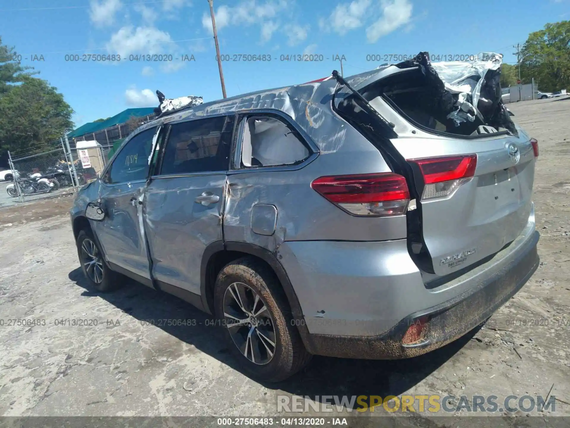 3 Фотография поврежденного автомобиля 5TDZZRFH1KS299853 TOYOTA HIGHLANDER 2019