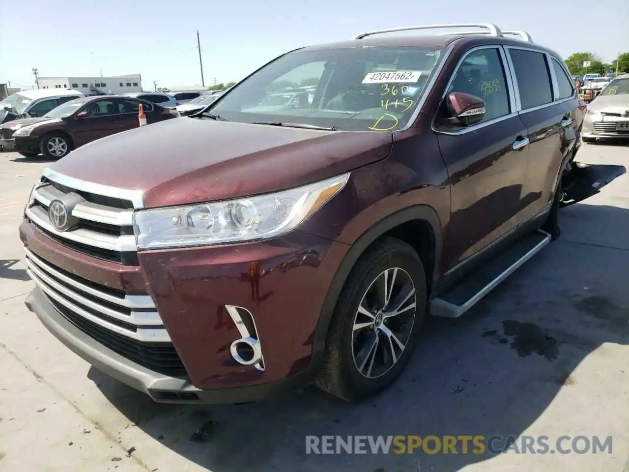 2 Фотография поврежденного автомобиля 5TDZZRFH1KS335542 TOYOTA HIGHLANDER 2019