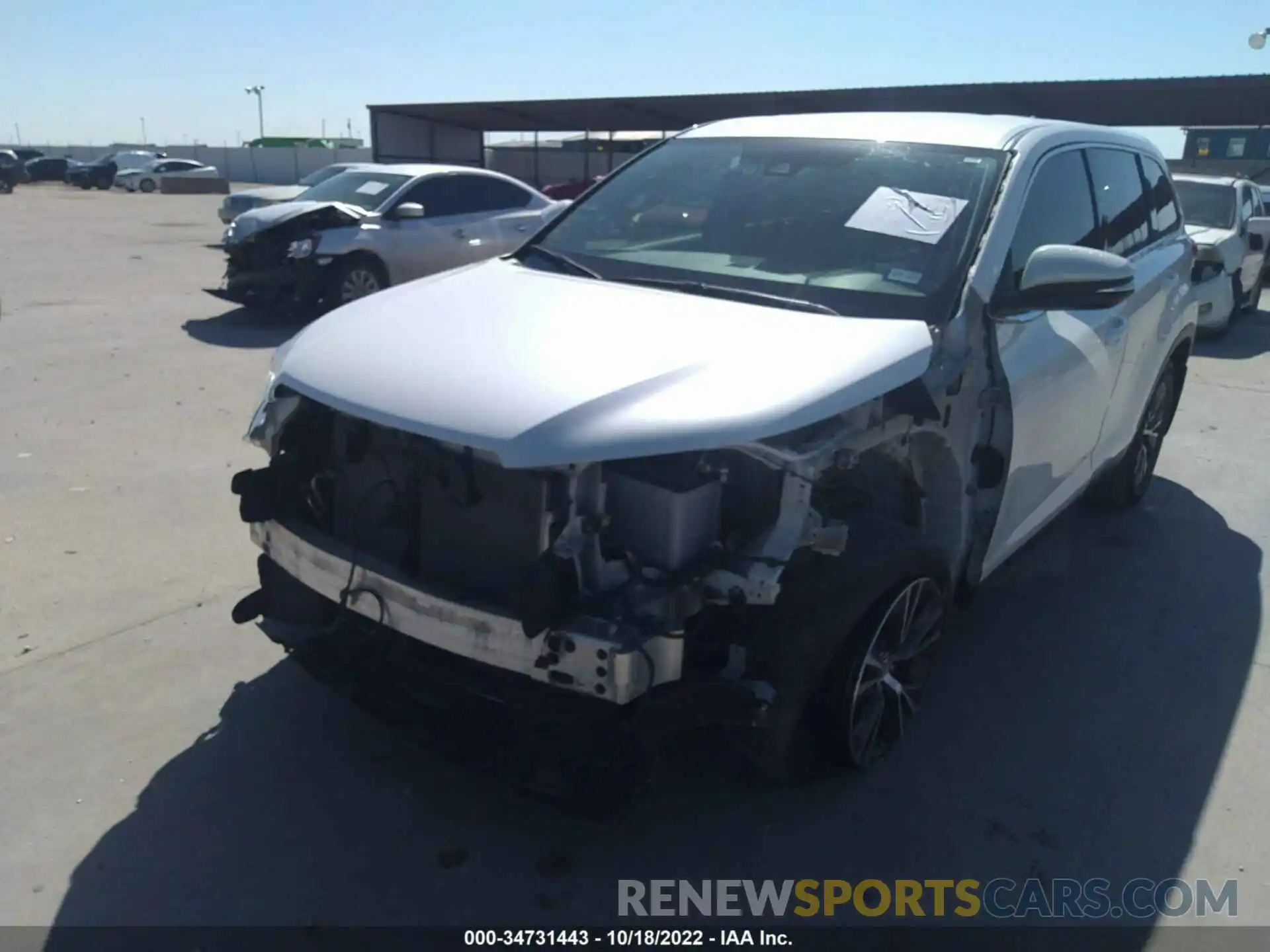 5 Photograph of a damaged car 5TDZZRFH2KS289350 TOYOTA HIGHLANDER 2019