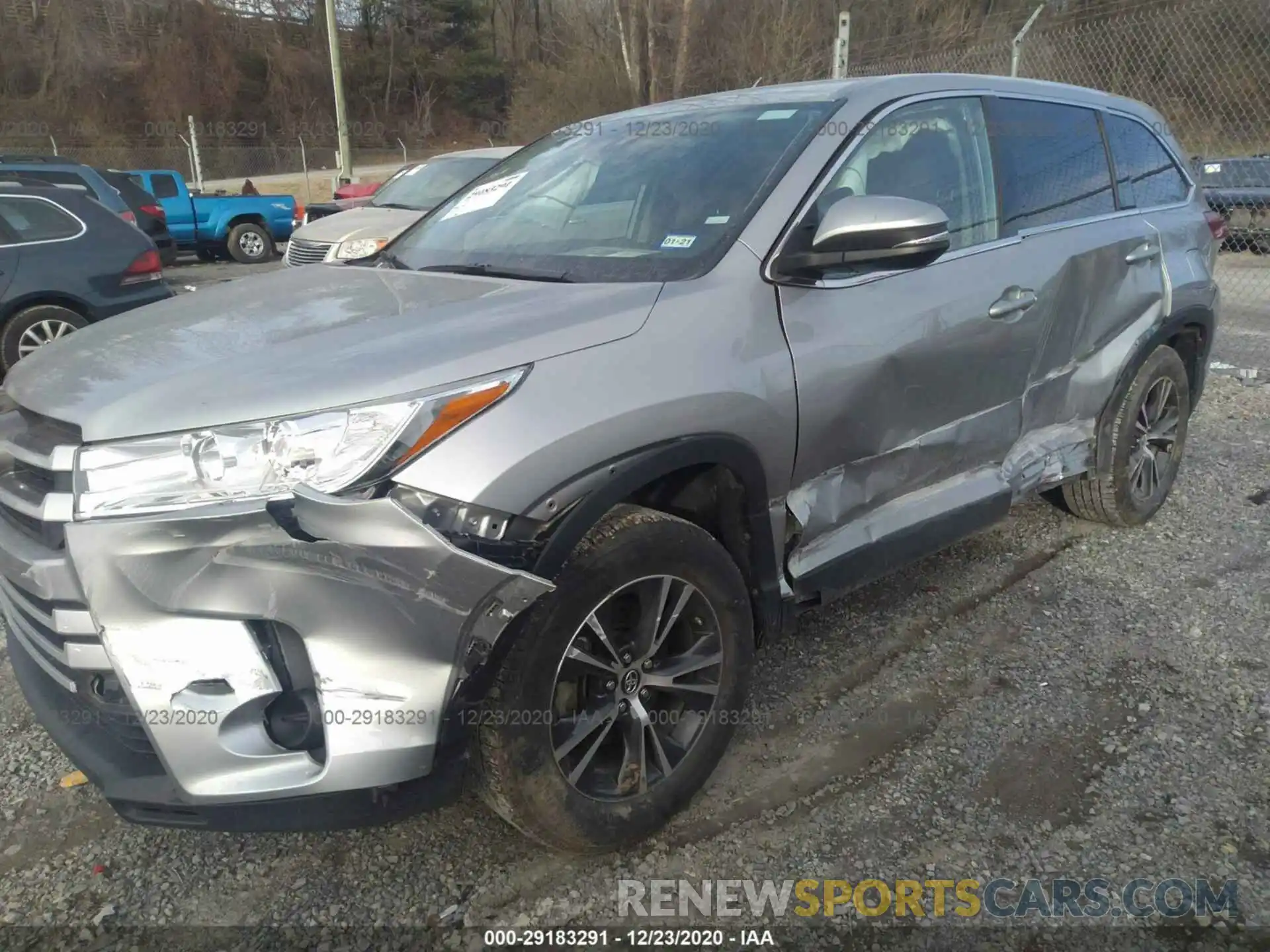 6 Photograph of a damaged car 5TDZZRFH2KS313629 TOYOTA HIGHLANDER 2019