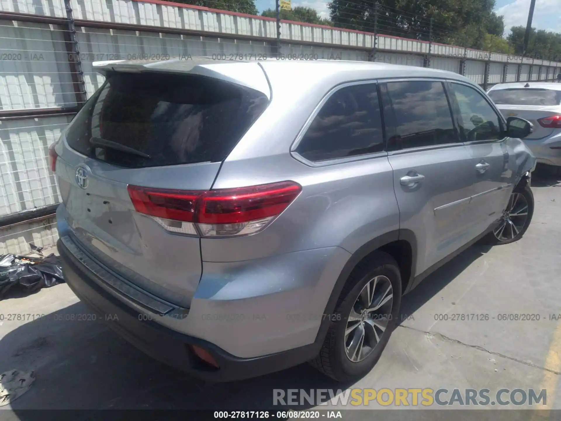 4 Фотография поврежденного автомобиля 5TDZZRFH2KS361180 TOYOTA HIGHLANDER 2019