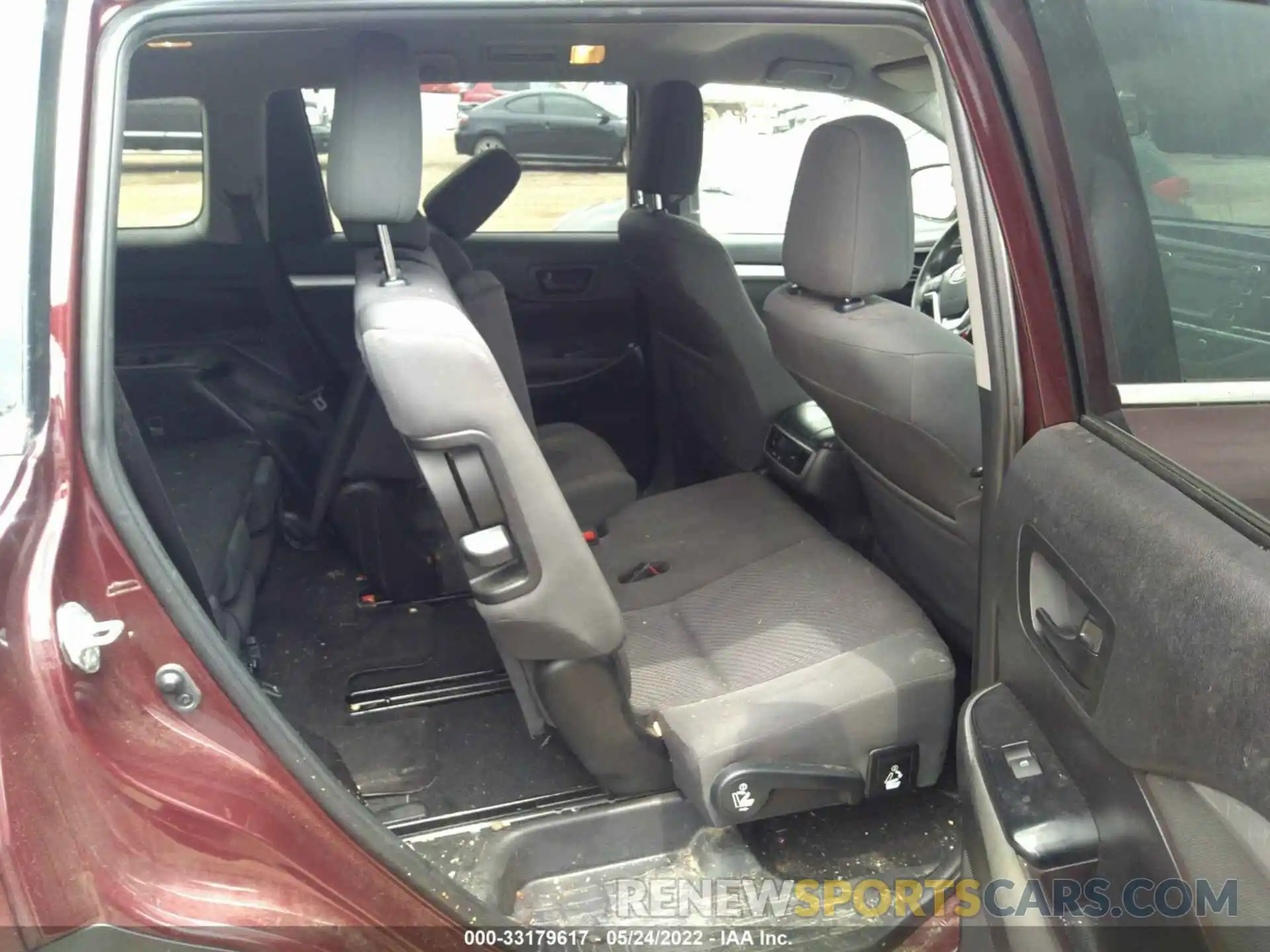 8 Фотография поврежденного автомобиля 5TDZZRFH3KS327944 TOYOTA HIGHLANDER 2019