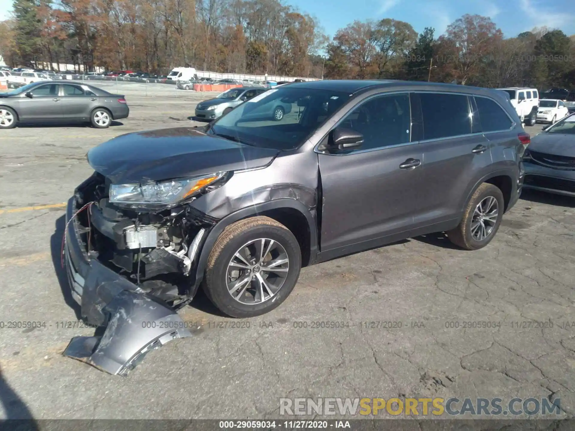 2 Photograph of a damaged car 5TDZZRFH3KS328804 TOYOTA HIGHLANDER 2019