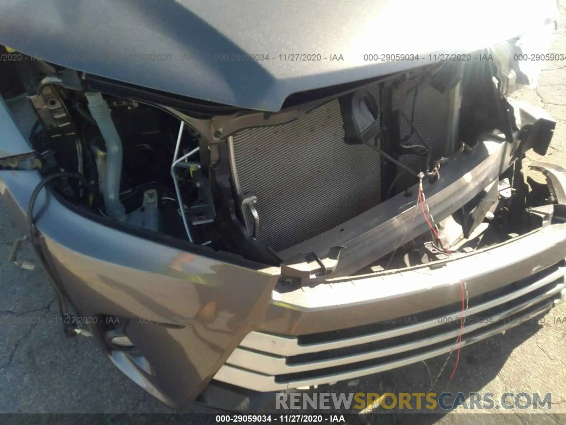 6 Photograph of a damaged car 5TDZZRFH3KS328804 TOYOTA HIGHLANDER 2019