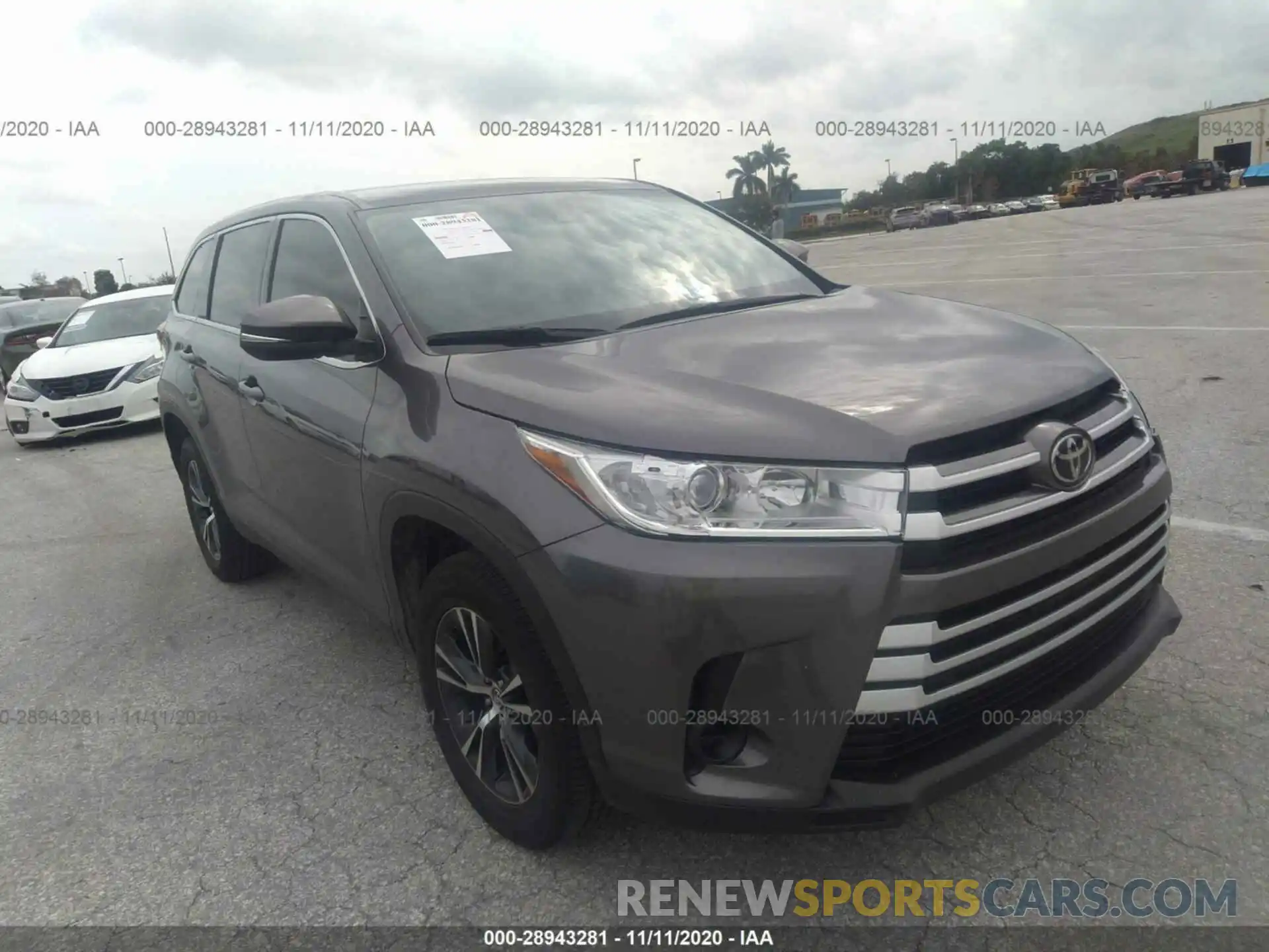 1 Photograph of a damaged car 5TDZZRFH3KS357865 TOYOTA HIGHLANDER 2019