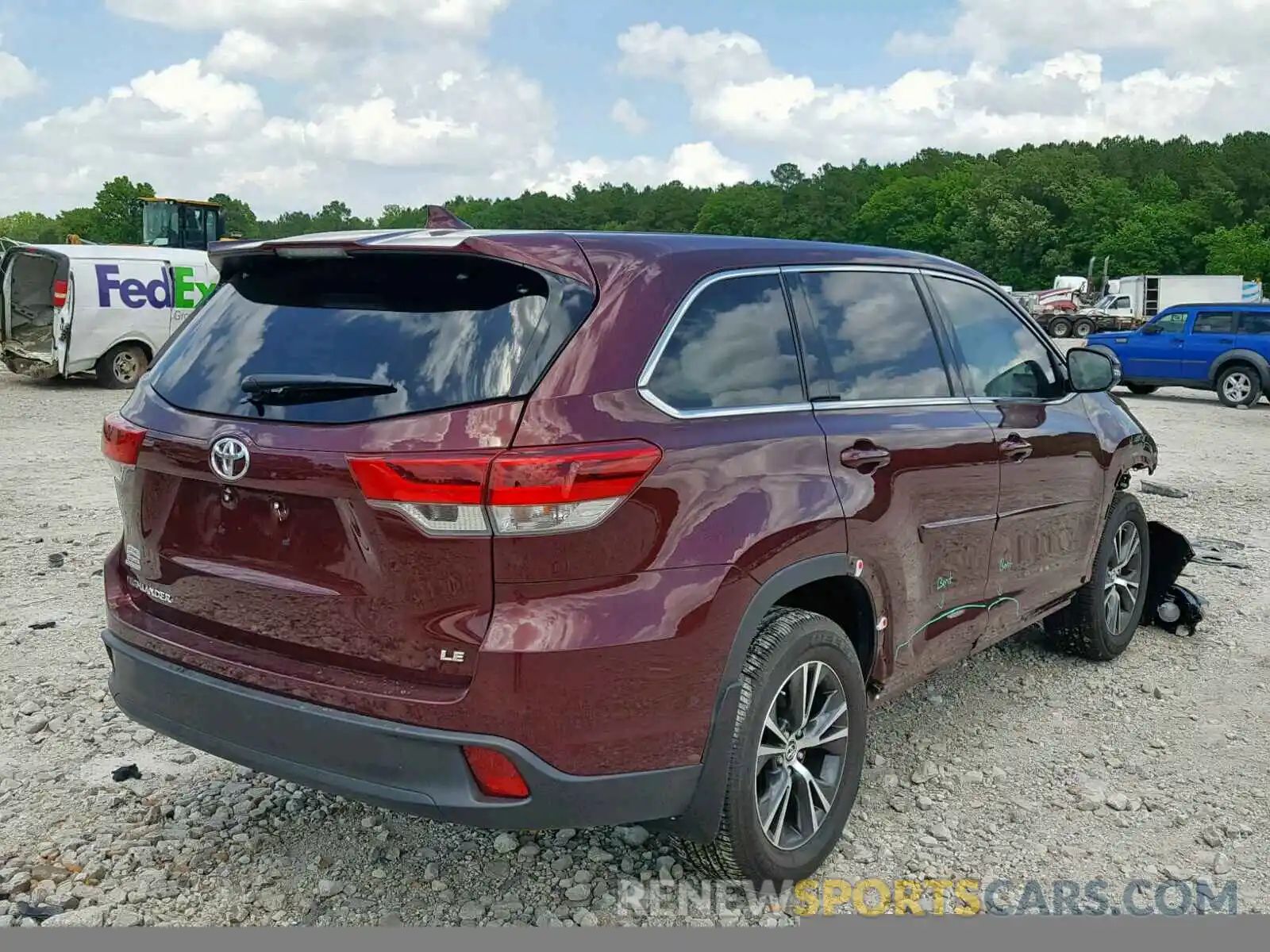 4 Фотография поврежденного автомобиля 5TDZZRFH4KS290550 TOYOTA HIGHLANDER 2019