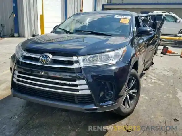 2 Photograph of a damaged car 5TDZZRFH4KS302177 TOYOTA HIGHLANDER 2019