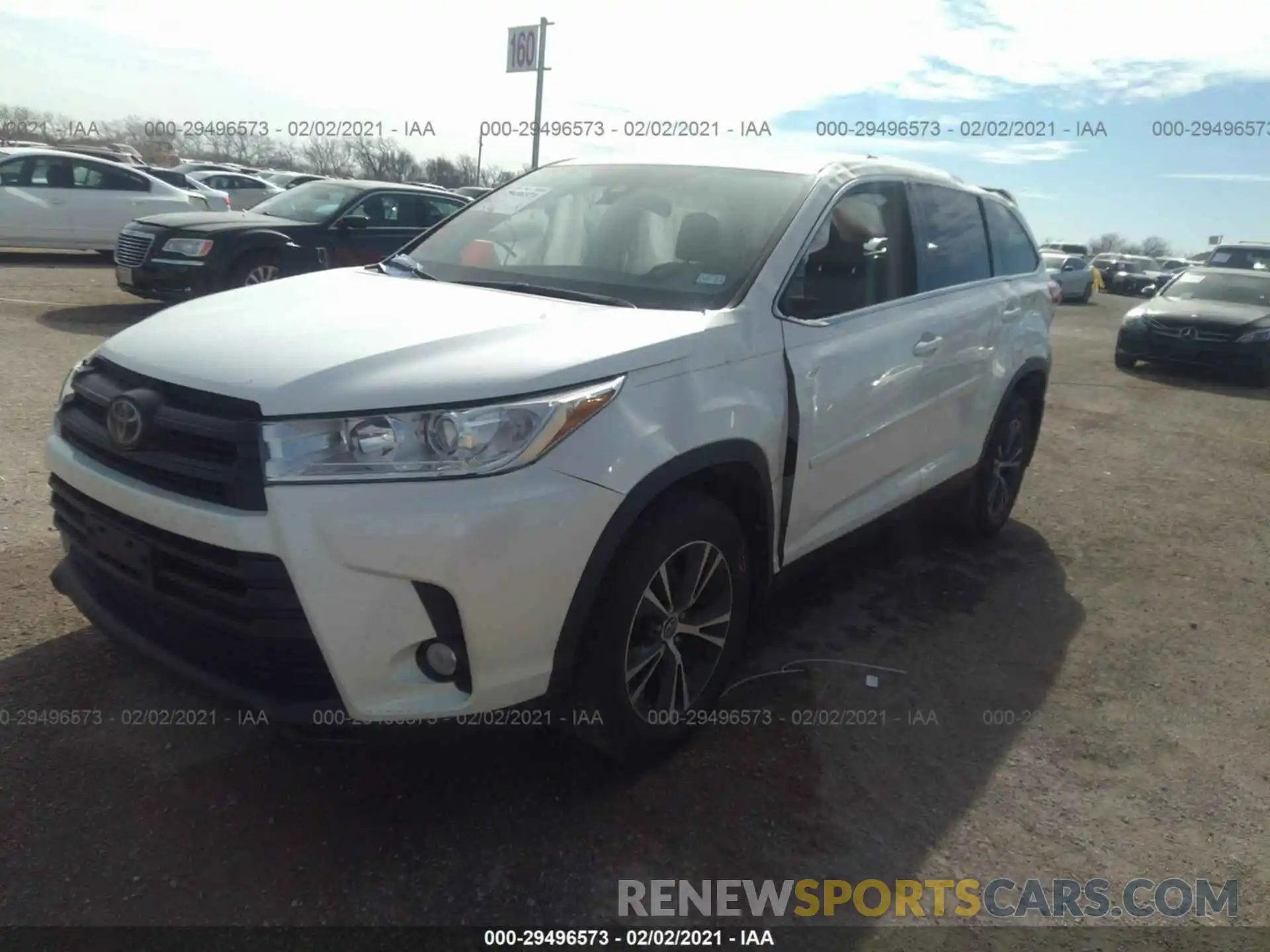 2 Фотография поврежденного автомобиля 5TDZZRFH4KS307847 TOYOTA HIGHLANDER 2019