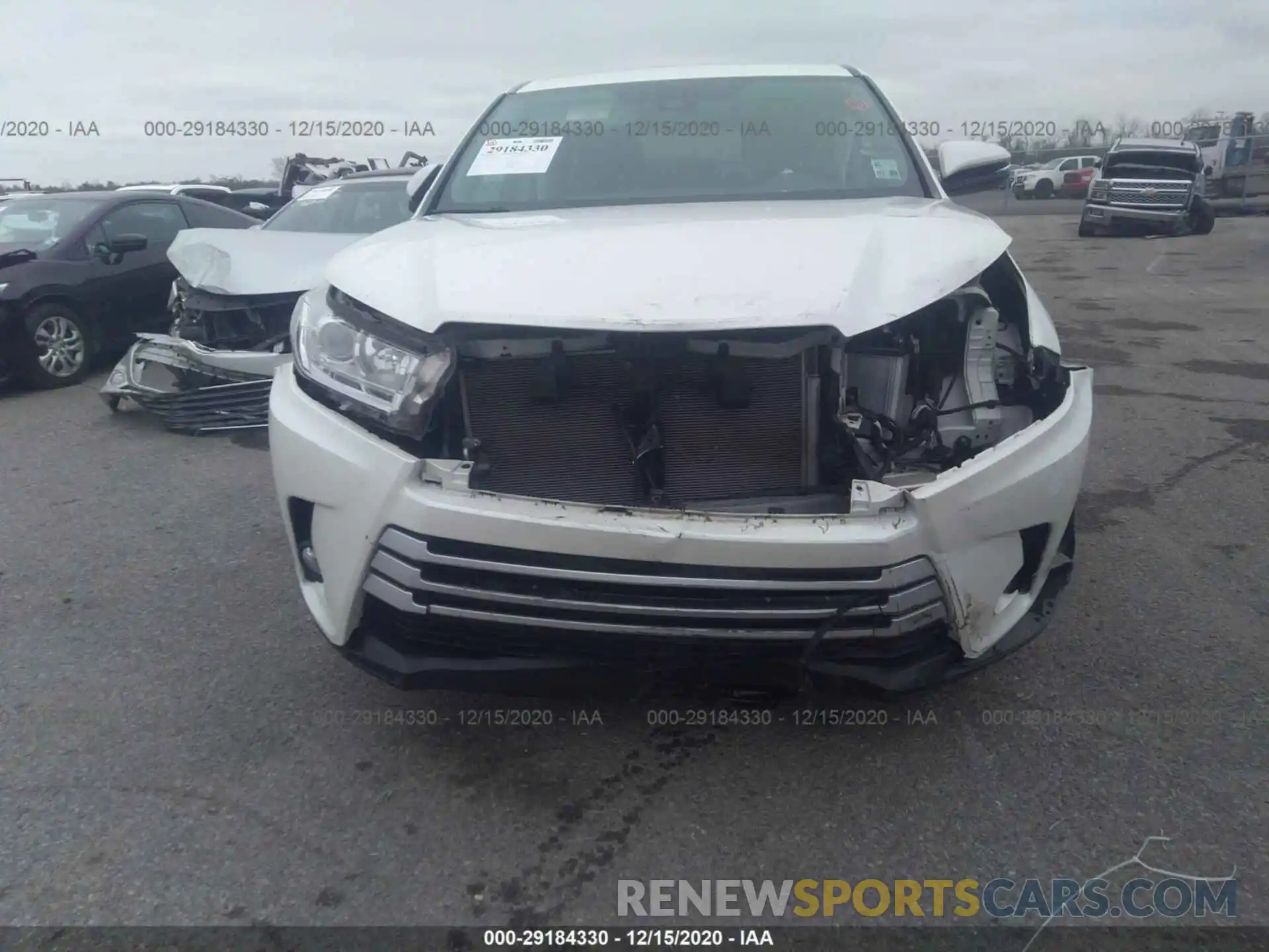 6 Photograph of a damaged car 5TDZZRFH4KS317312 TOYOTA HIGHLANDER 2019