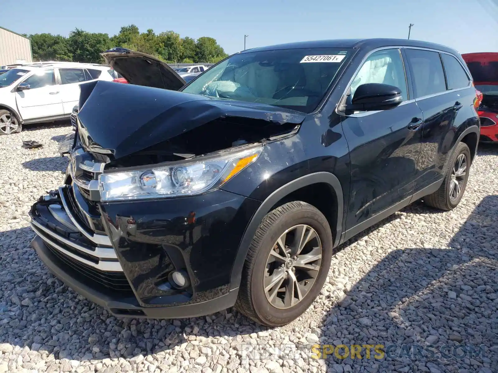 2 Photograph of a damaged car 5TDZZRFH4KS362282 TOYOTA HIGHLANDER 2019