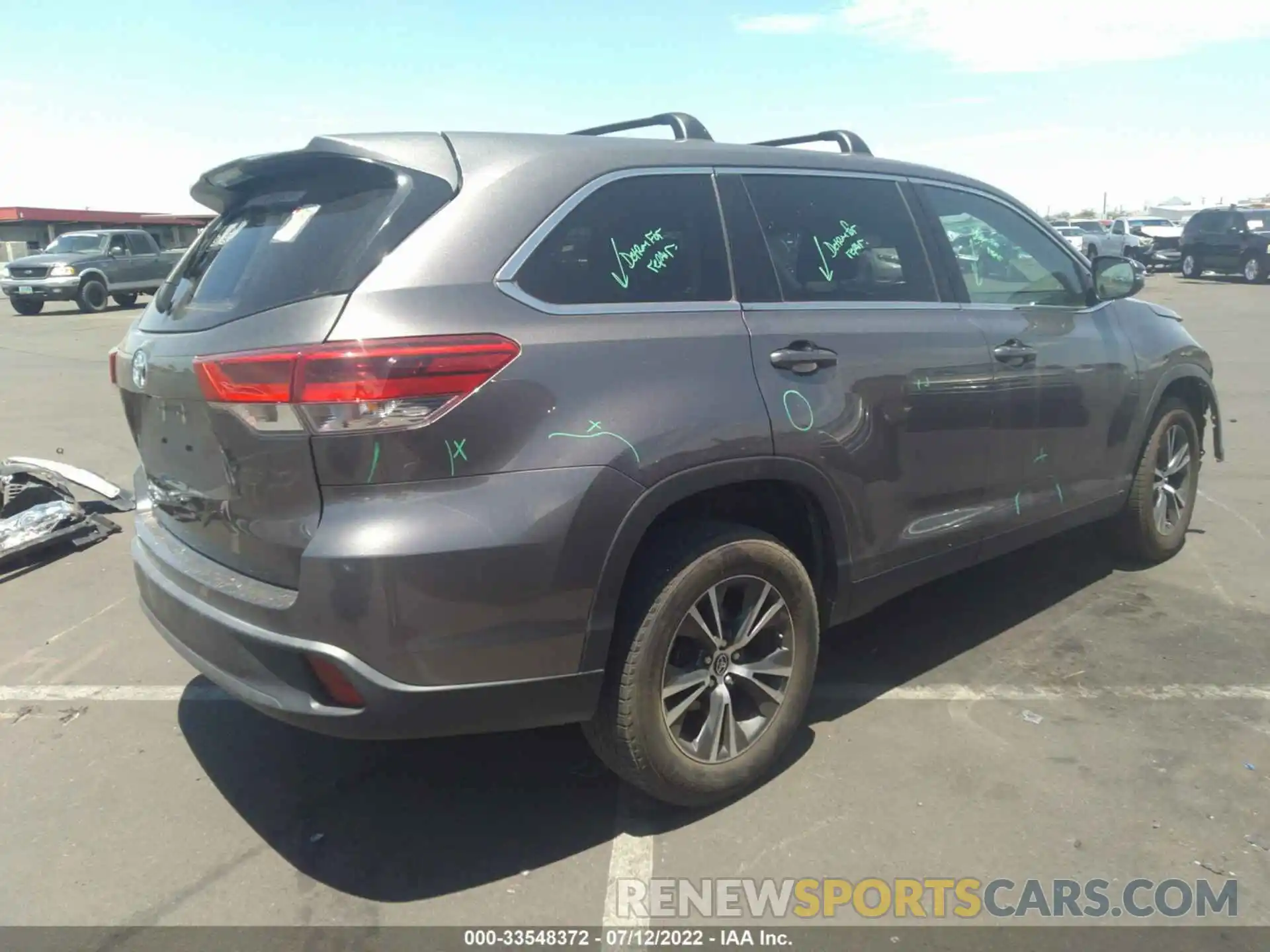 4 Фотография поврежденного автомобиля 5TDZZRFH4KS365179 TOYOTA HIGHLANDER 2019