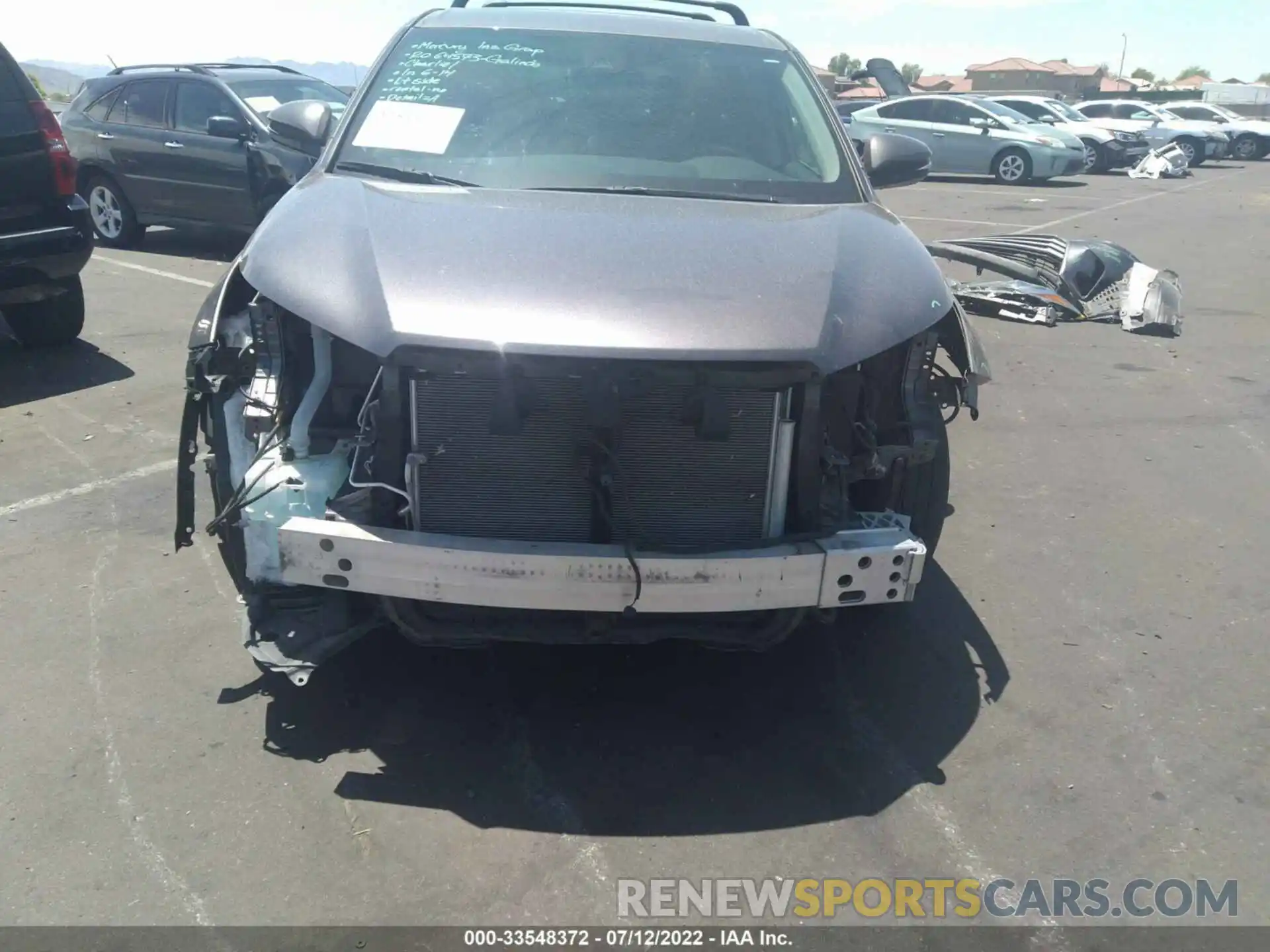 6 Photograph of a damaged car 5TDZZRFH4KS365179 TOYOTA HIGHLANDER 2019