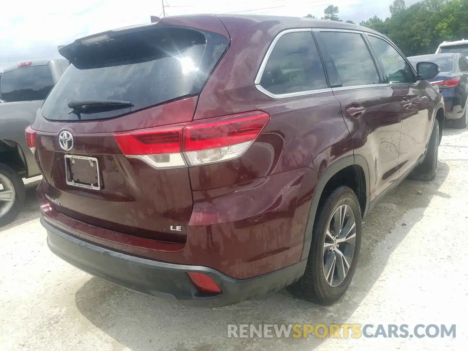 4 Фотография поврежденного автомобиля 5TDZZRFH4KS366316 TOYOTA HIGHLANDER 2019