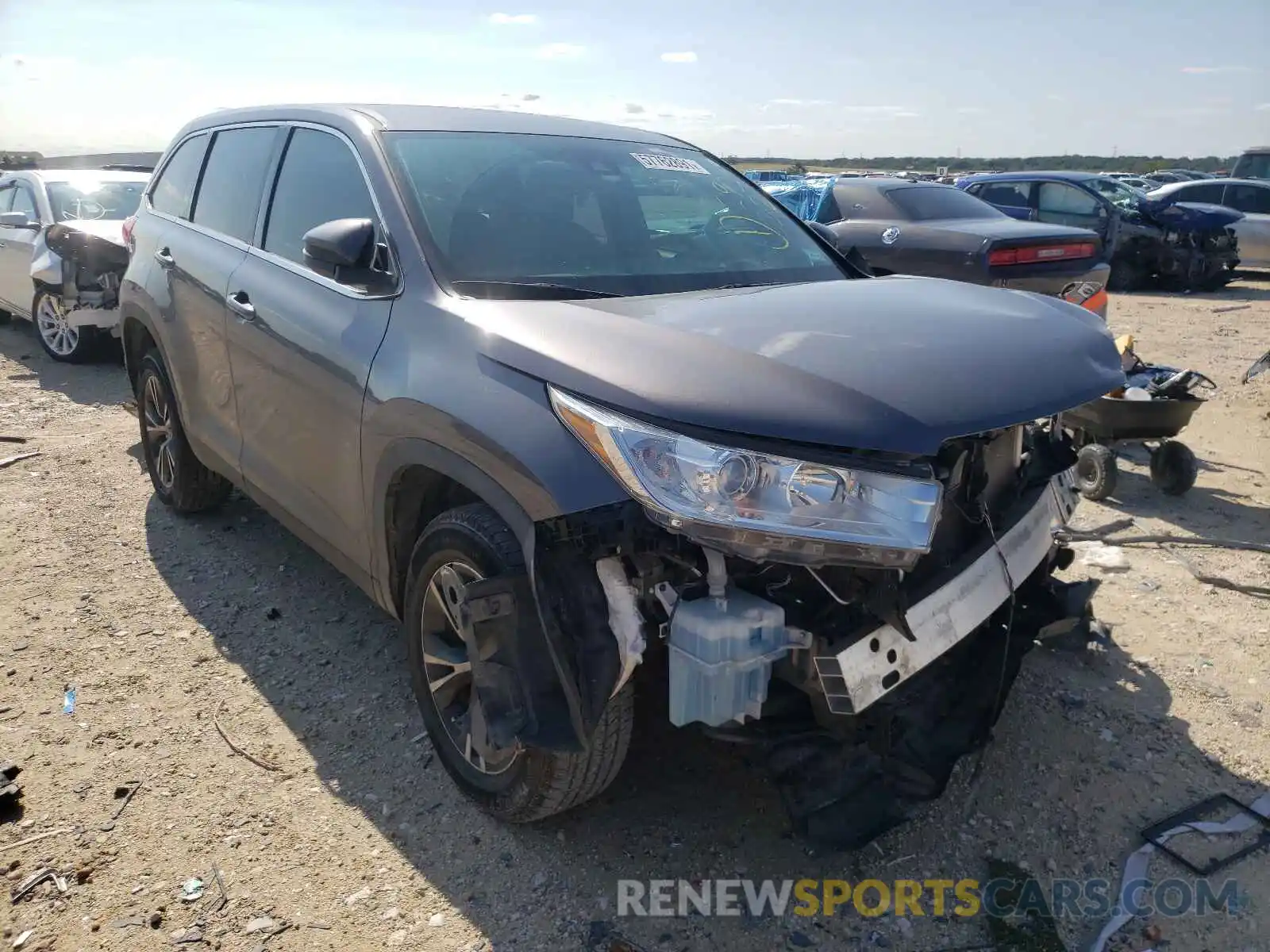 1 Photograph of a damaged car 5TDZZRFH5KS292002 TOYOTA HIGHLANDER 2019