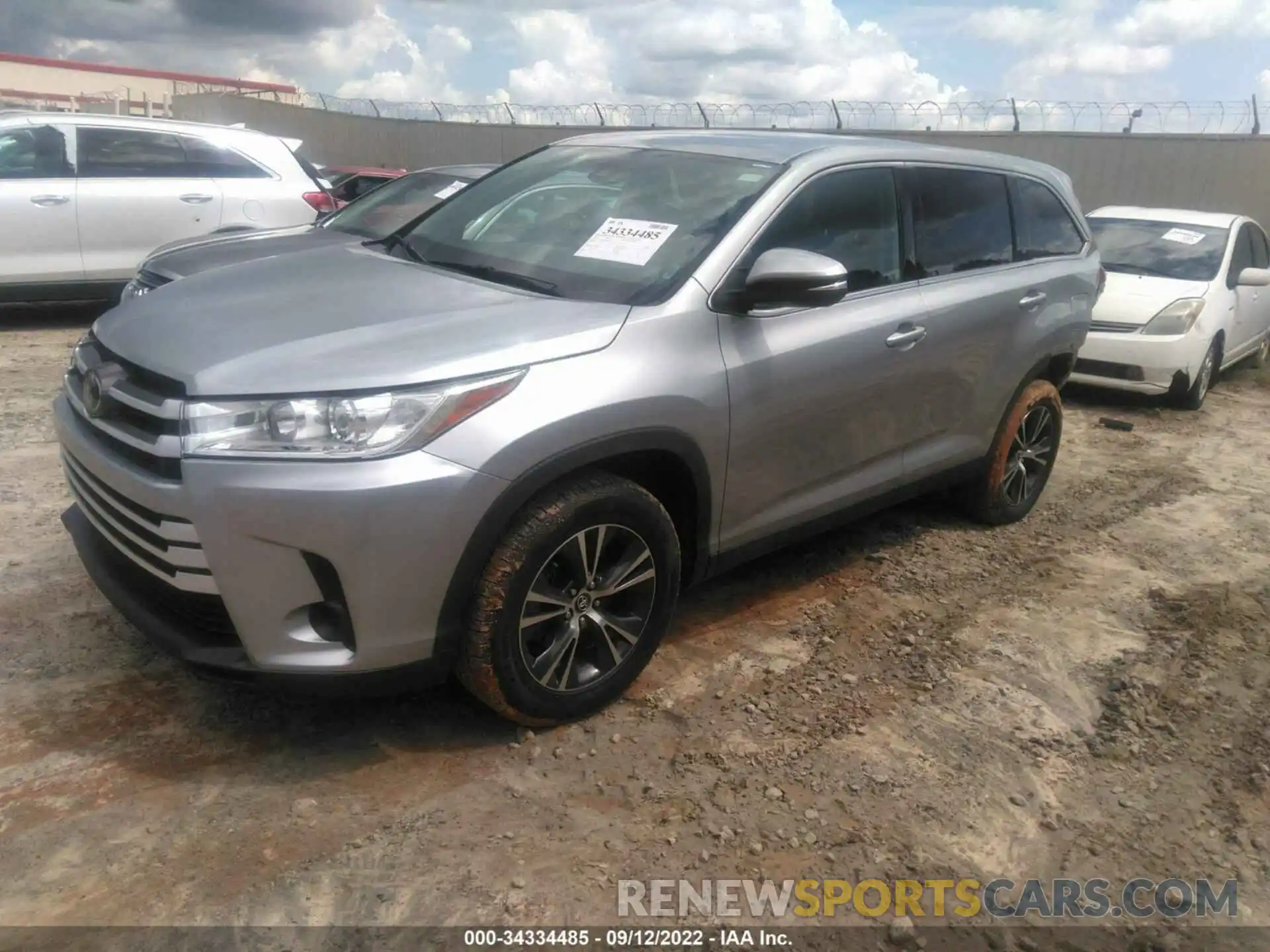 2 Фотография поврежденного автомобиля 5TDZZRFH5KS299211 TOYOTA HIGHLANDER 2019