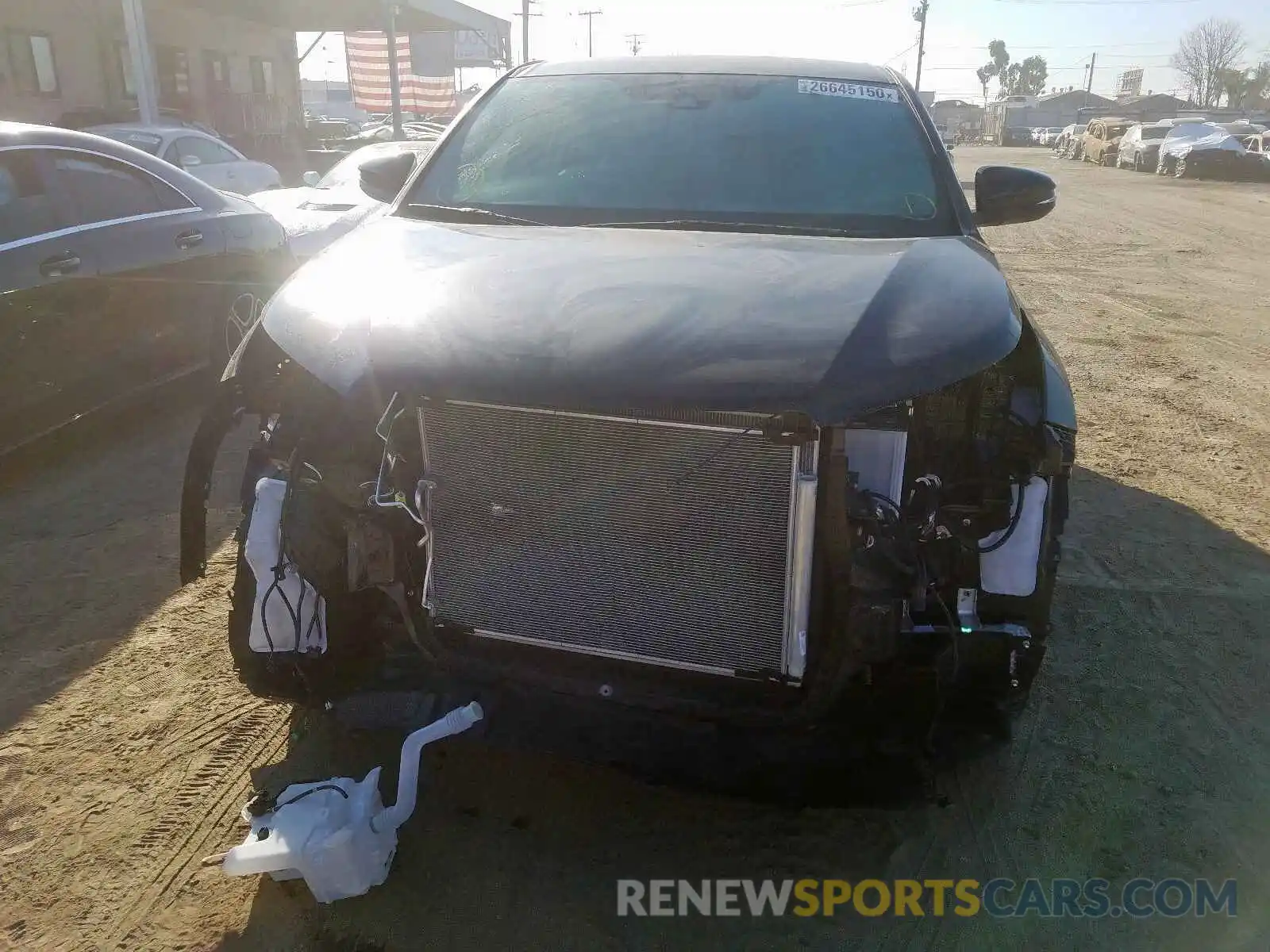 9 Photograph of a damaged car 5TDZZRFH5KS301247 TOYOTA HIGHLANDER 2019