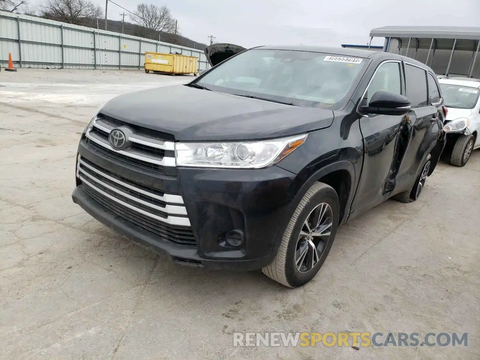 2 Фотография поврежденного автомобиля 5TDZZRFH5KS320770 TOYOTA HIGHLANDER 2019