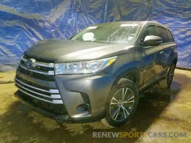 2 Photograph of a damaged car 5TDZZRFH5KS324415 TOYOTA HIGHLANDER 2019