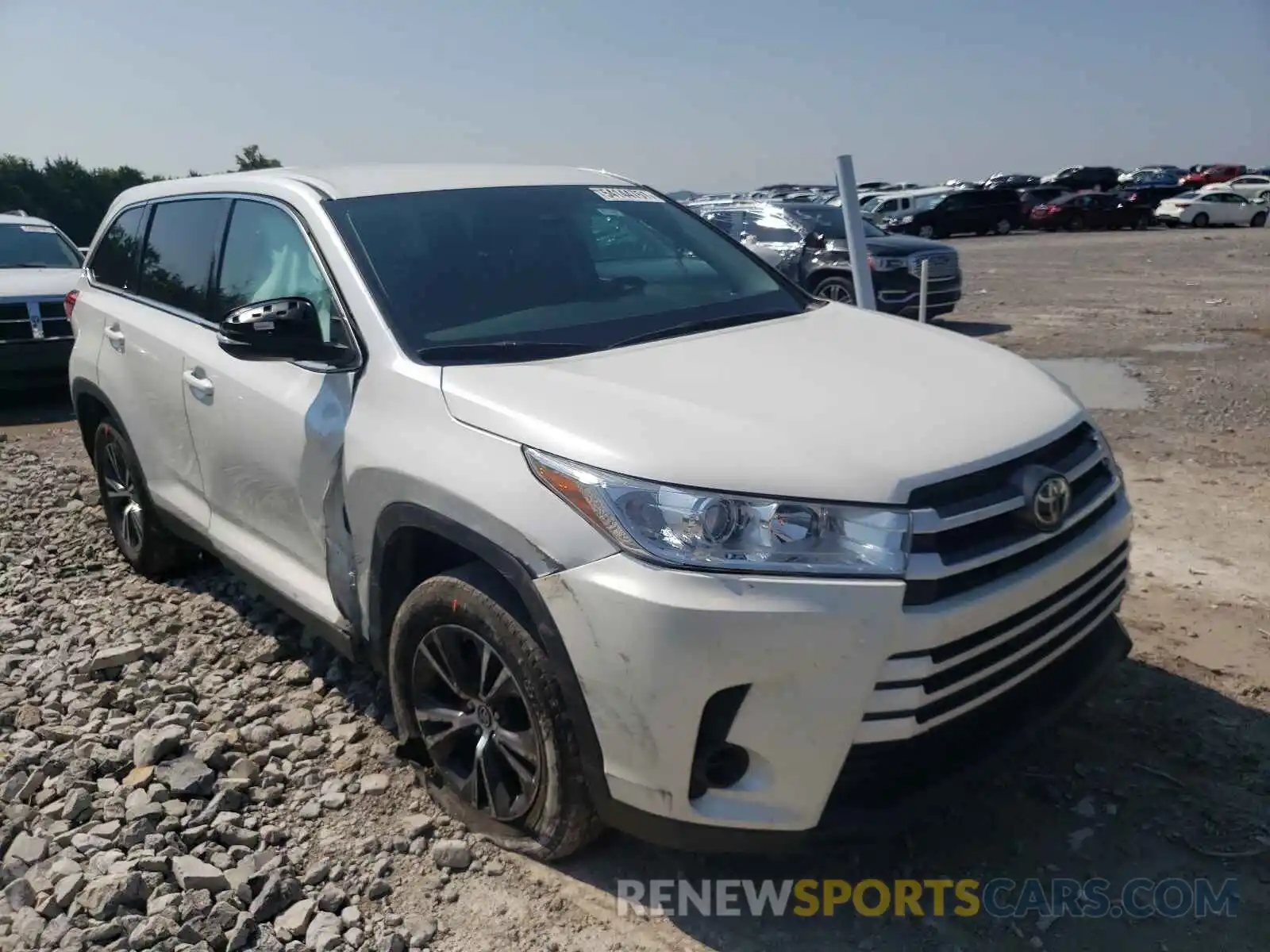 9 Фотография поврежденного автомобиля 5TDZZRFH5KS341747 TOYOTA HIGHLANDER 2019