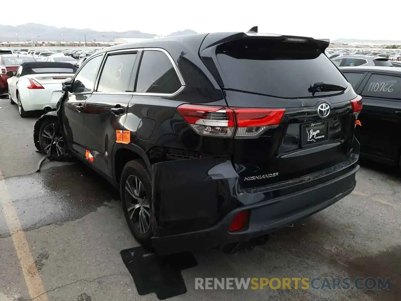 3 Фотография поврежденного автомобиля 5TDZZRFH5KS347287 TOYOTA HIGHLANDER 2019