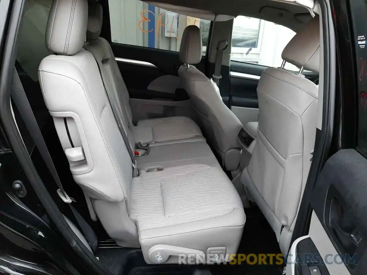 6 Фотография поврежденного автомобиля 5TDZZRFH5KS347287 TOYOTA HIGHLANDER 2019