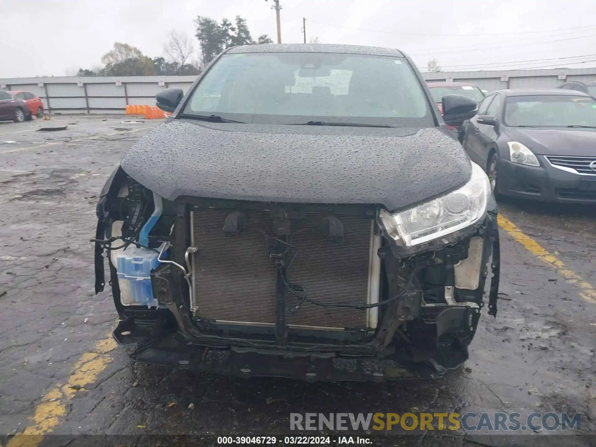 12 Photograph of a damaged car 5TDZZRFH5KS360136 TOYOTA HIGHLANDER 2019