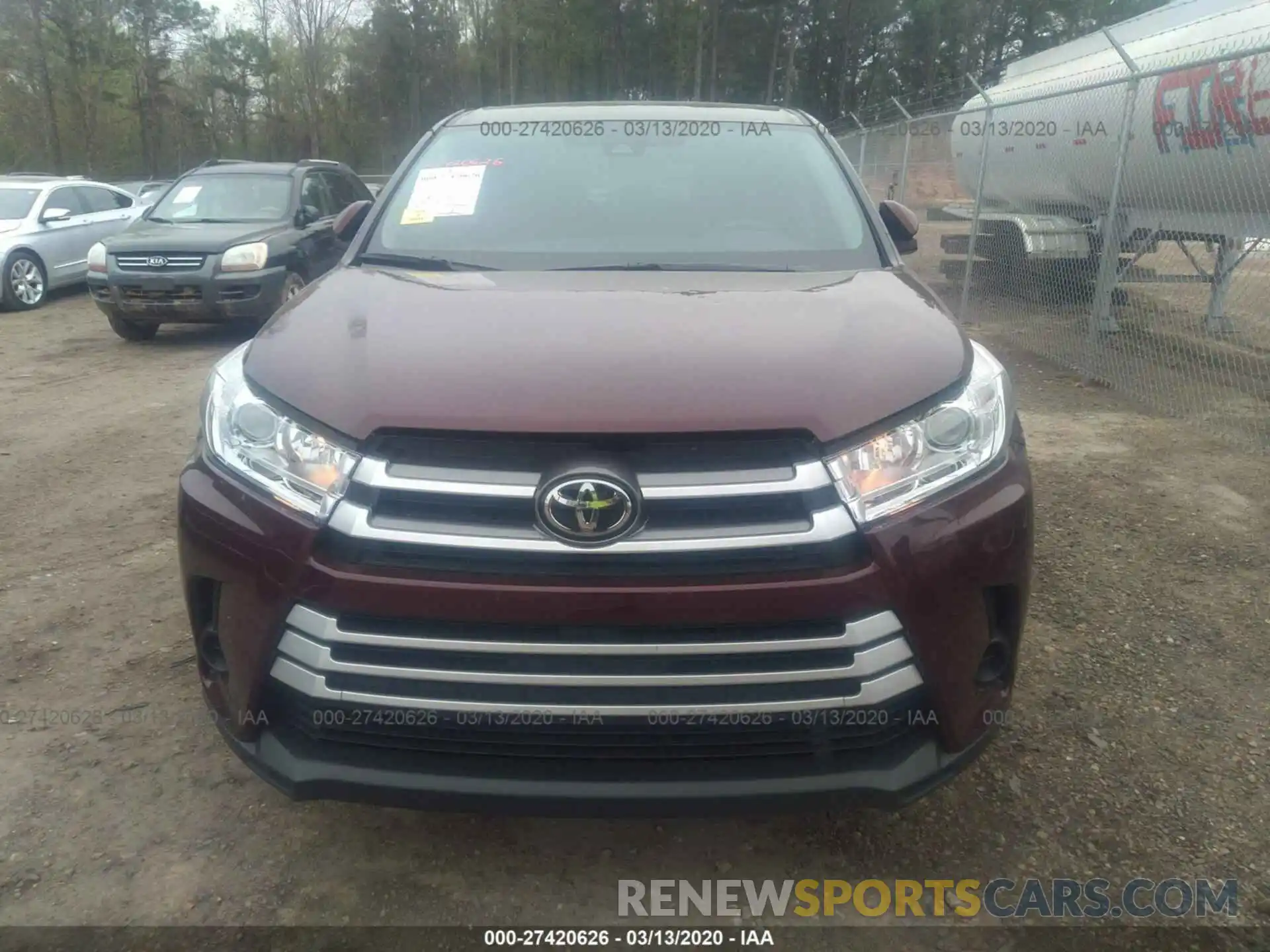 6 Photograph of a damaged car 5TDZZRFH5KS361173 TOYOTA HIGHLANDER 2019